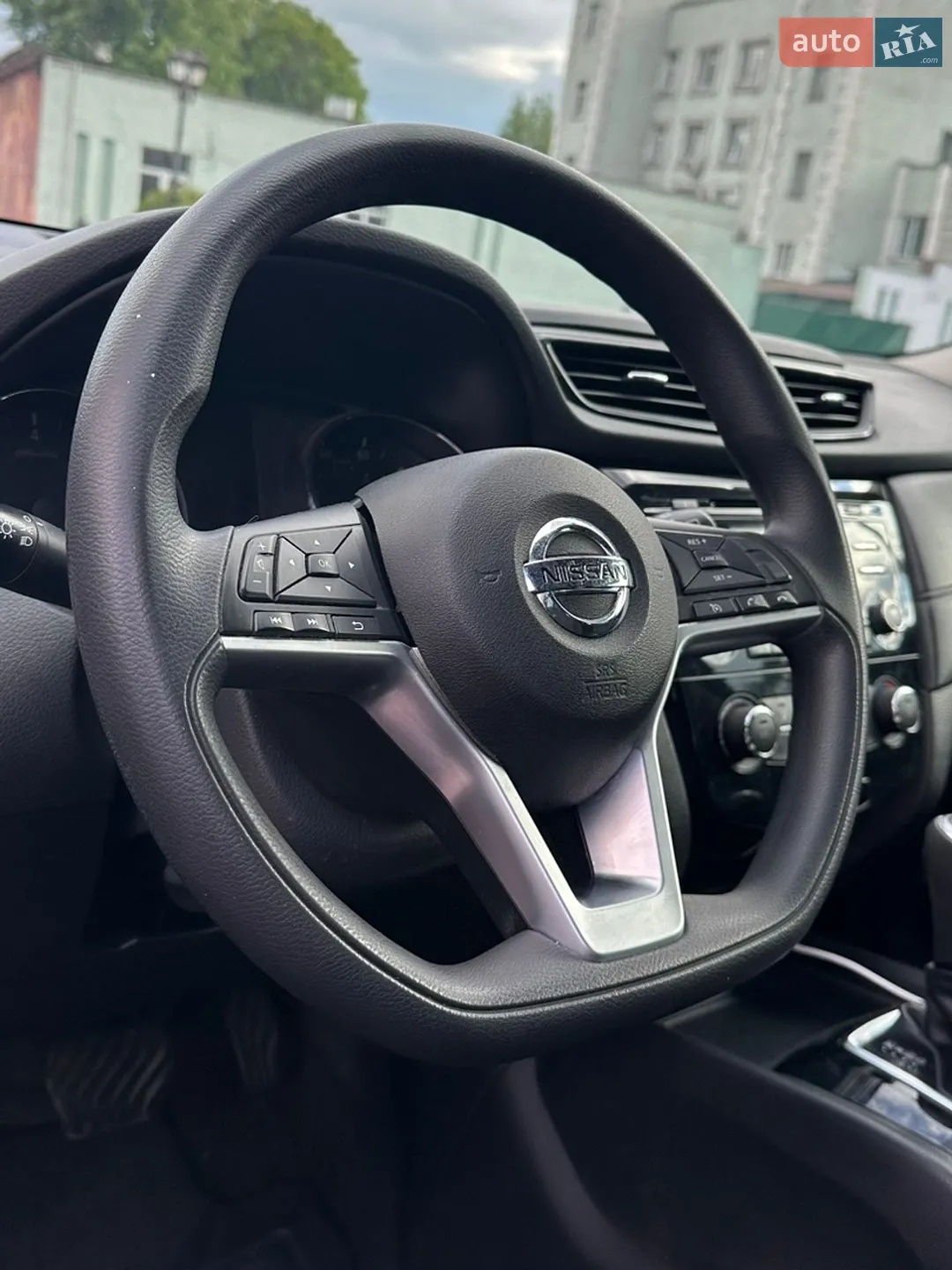2017 Nissan Rogue - мініатюра 28