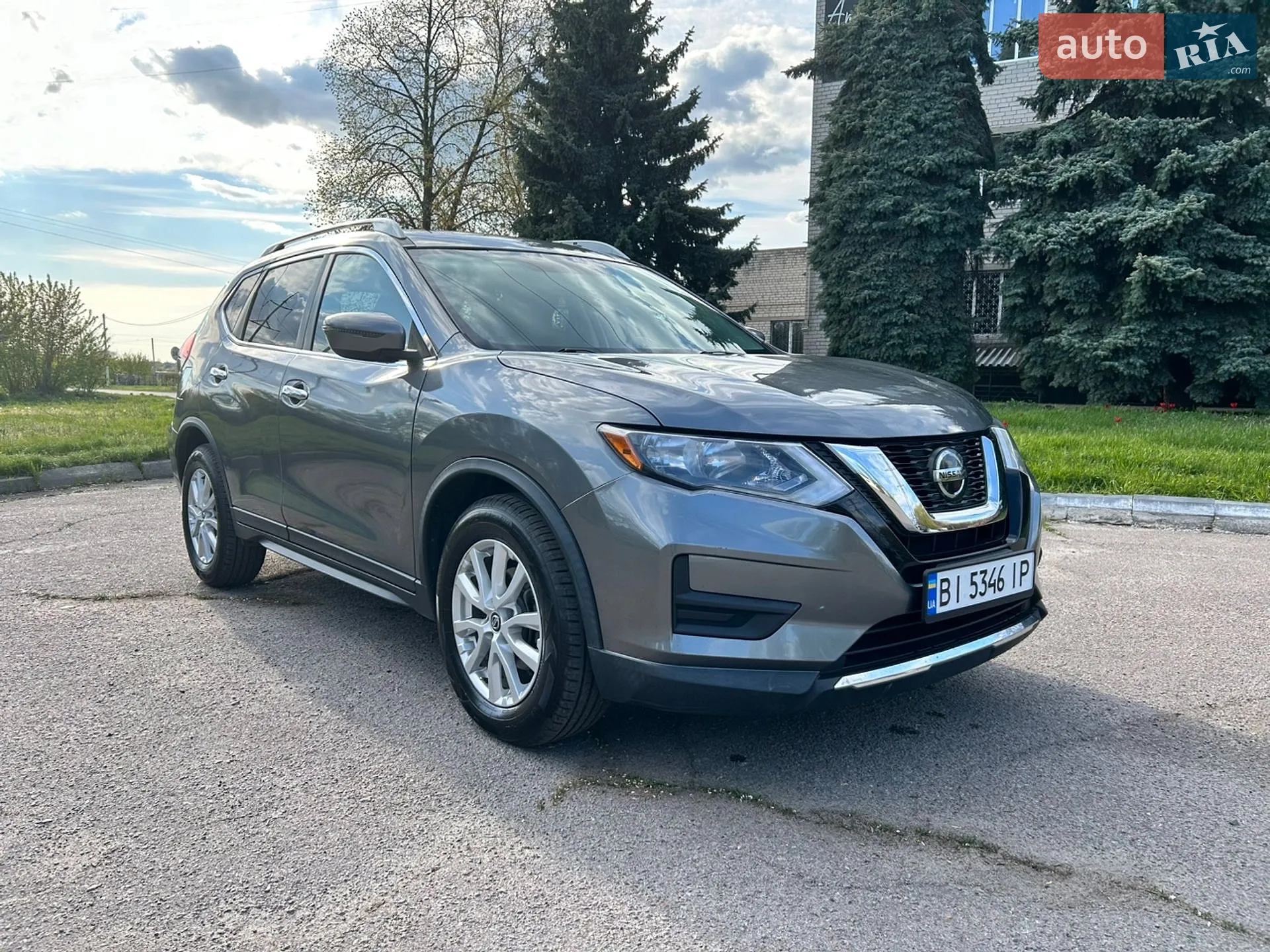 2017 Nissan Rogue - мініатюра 2