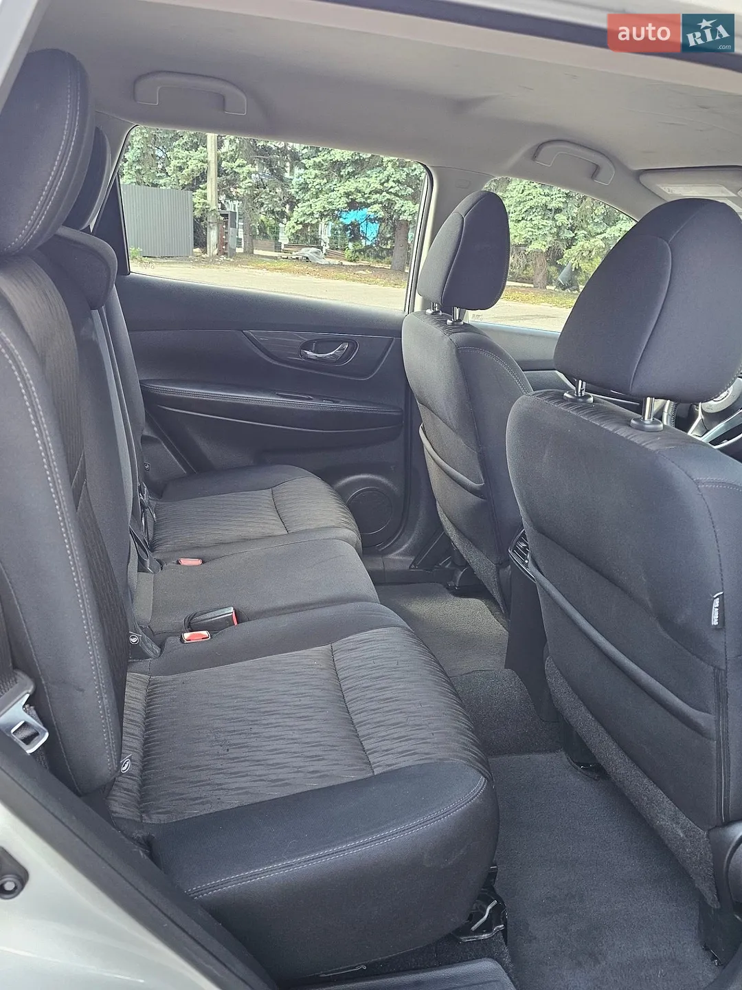 2017 Nissan Rogue - мініатюра 14