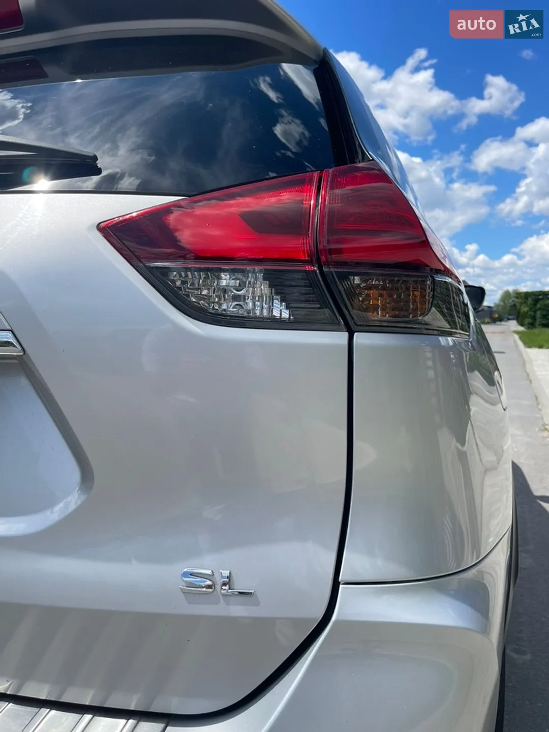 2017 Nissan Rogue - мініатюра 10