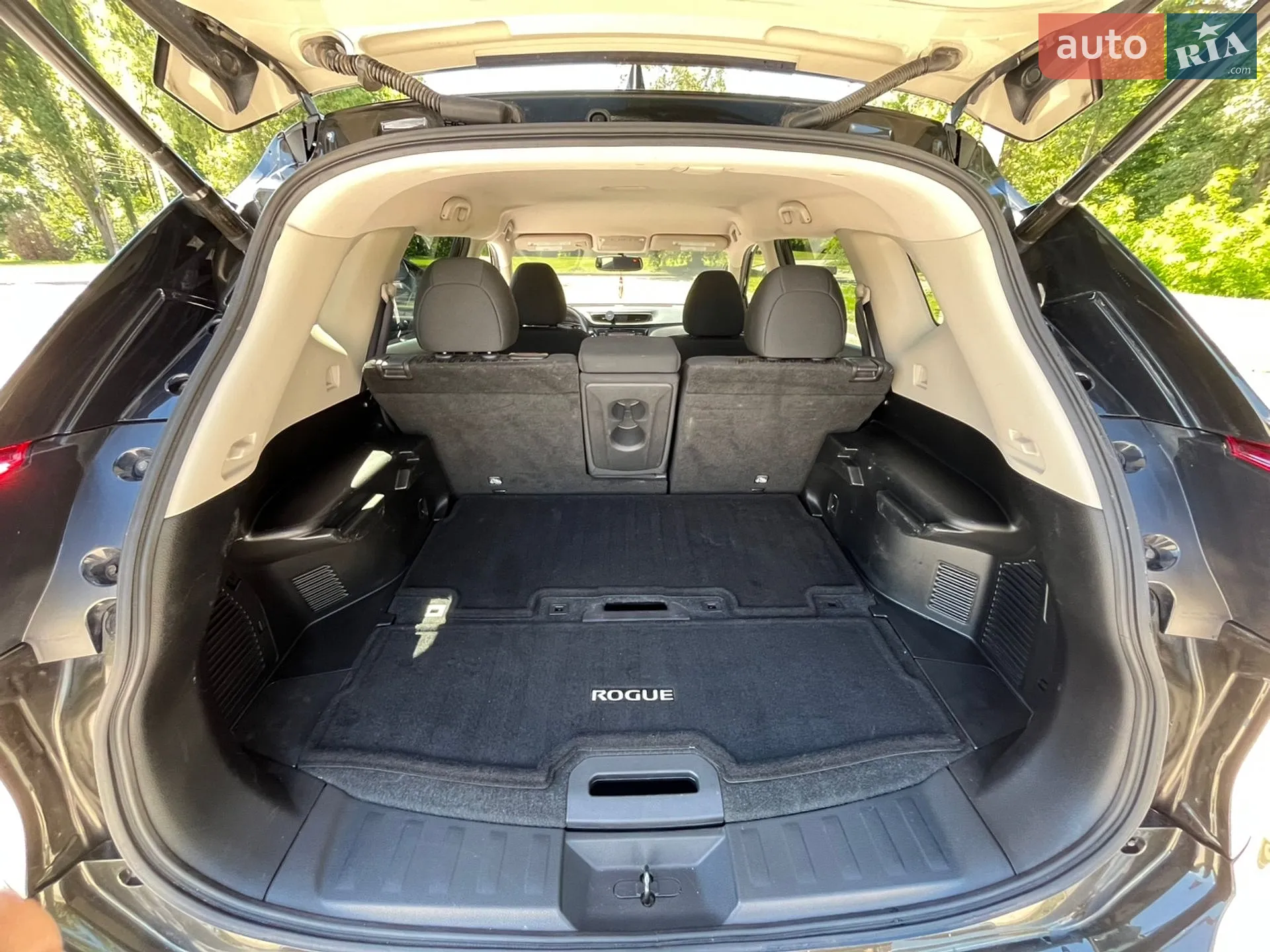 2017 Nissan Rogue - мініатюра 15