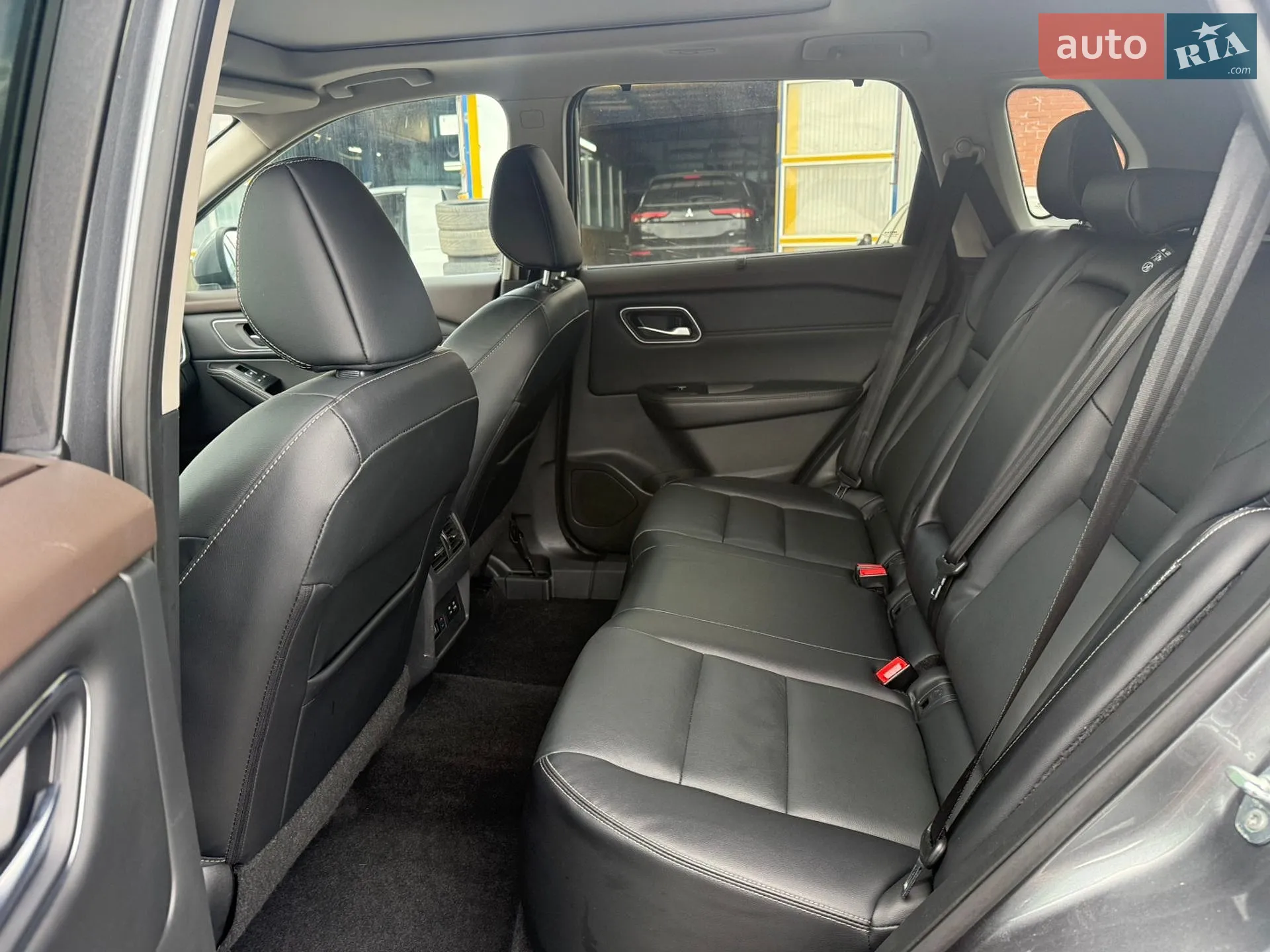 2021 Nissan Rogue - мініатюра 6