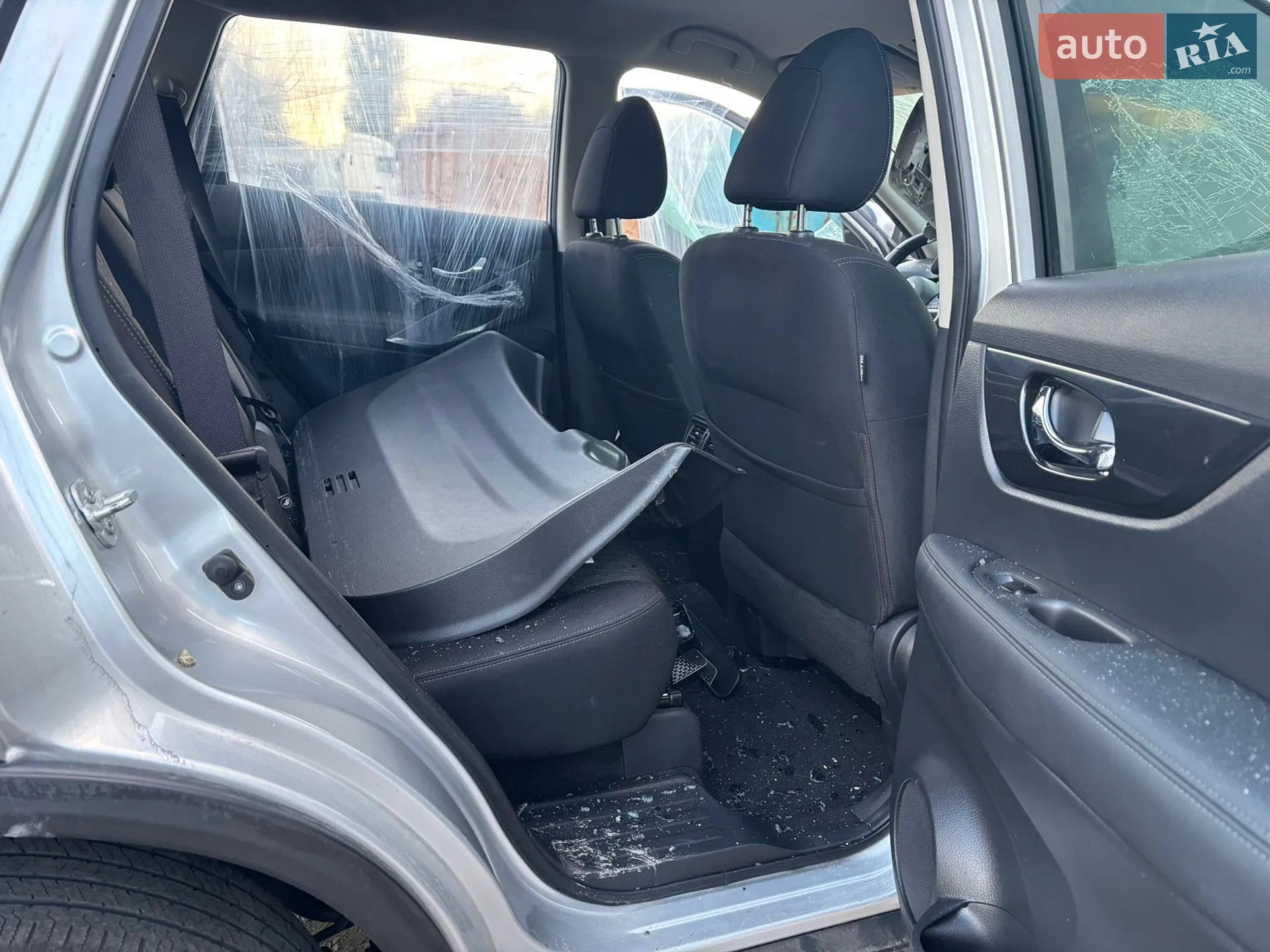 2020 Nissan Rogue - мініатюра 15