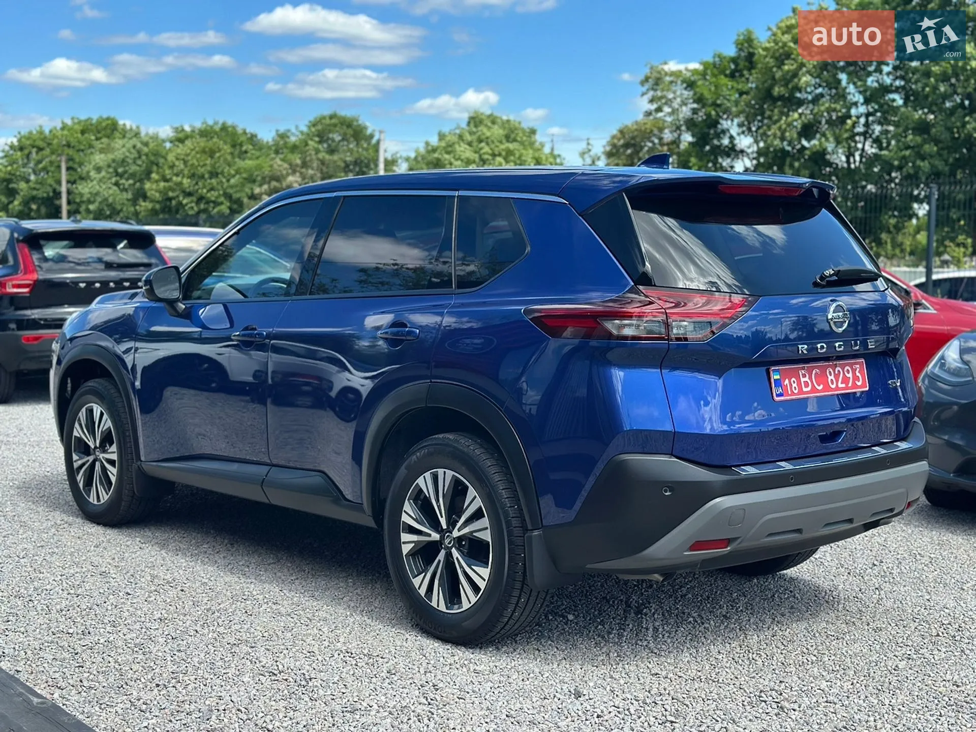 2021 Nissan Rogue - мініатюра 10