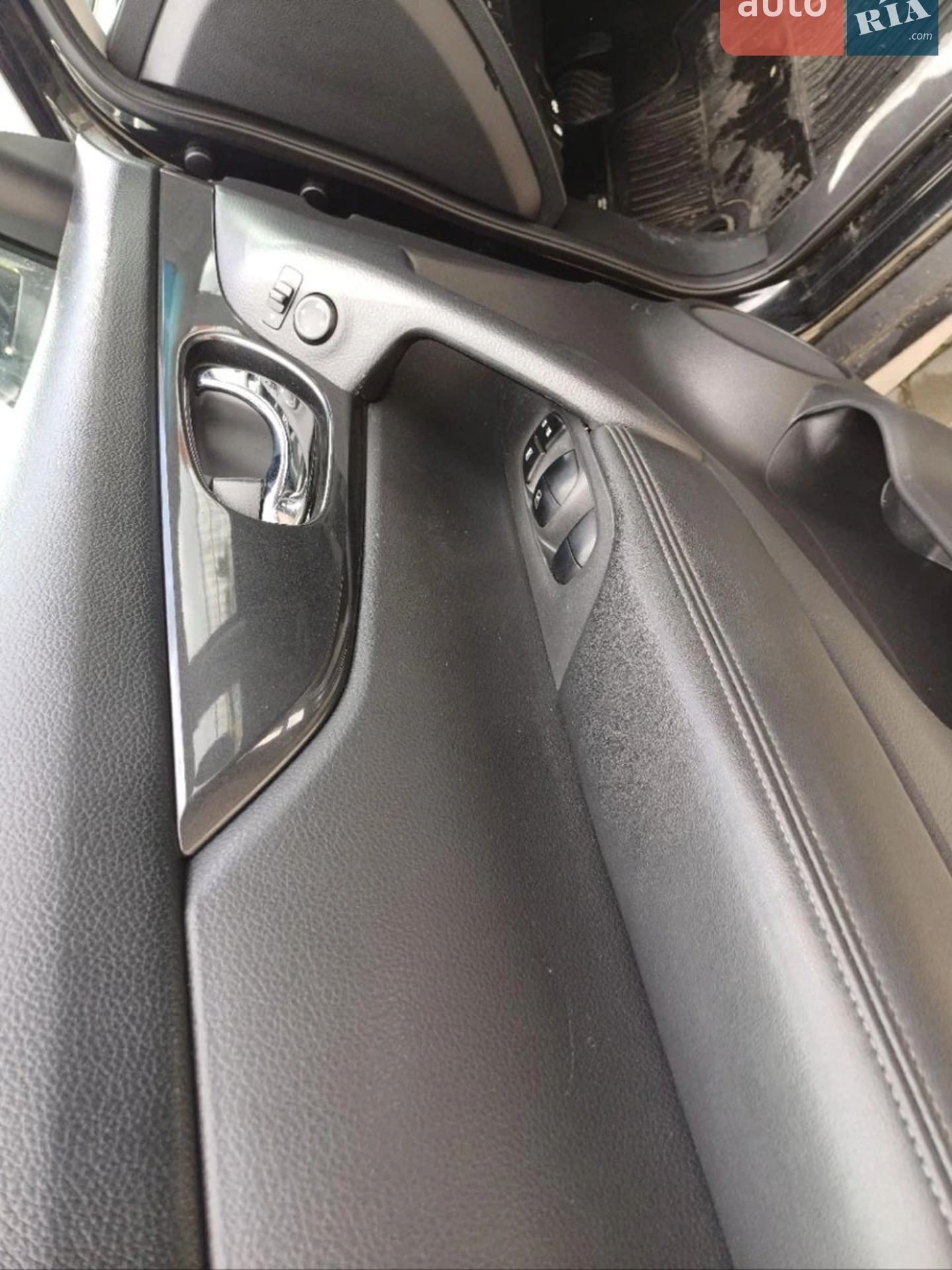 2016 Nissan Rogue - мініатюра 11