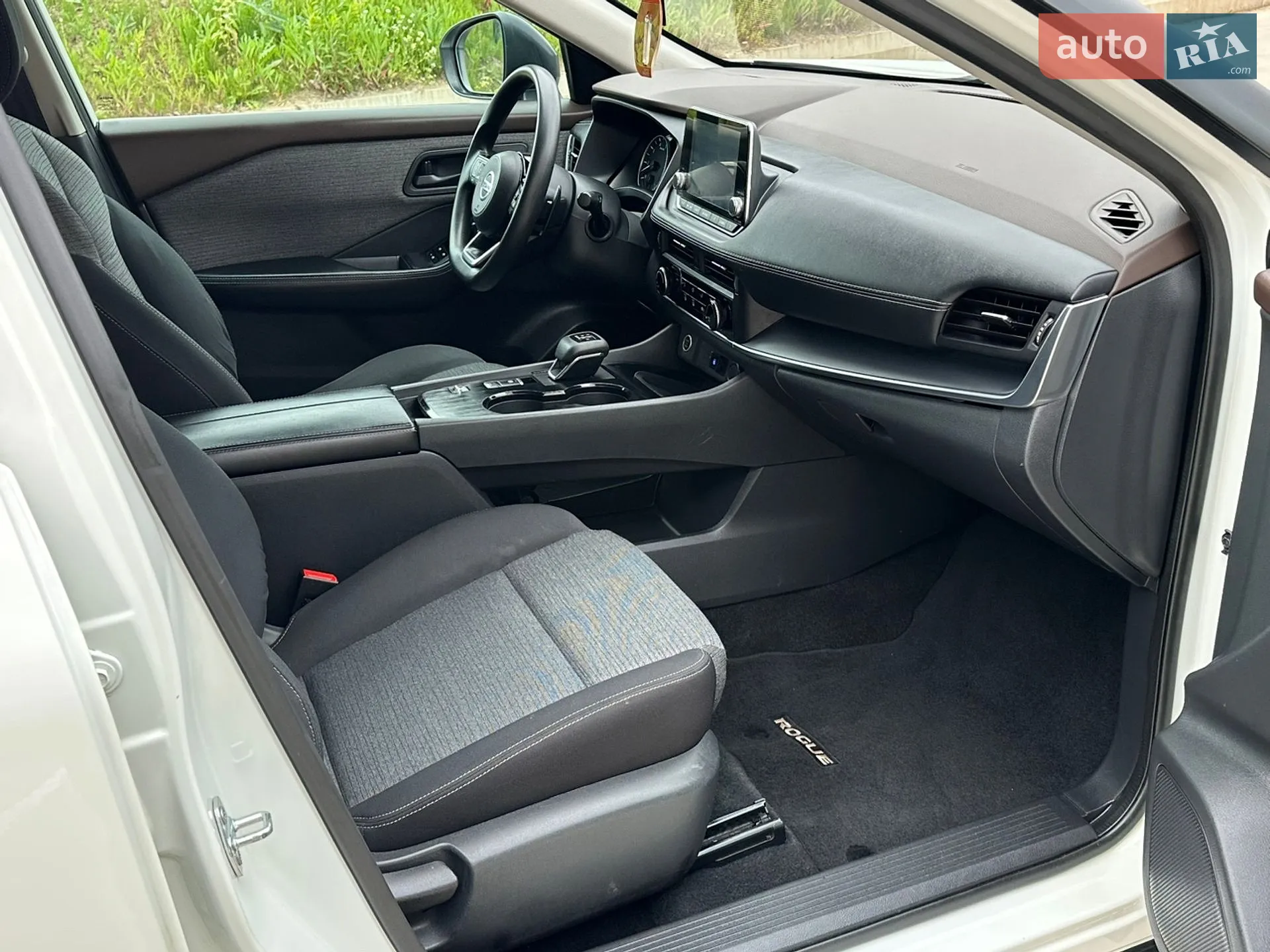 2021 Nissan Rogue - мініатюра 41