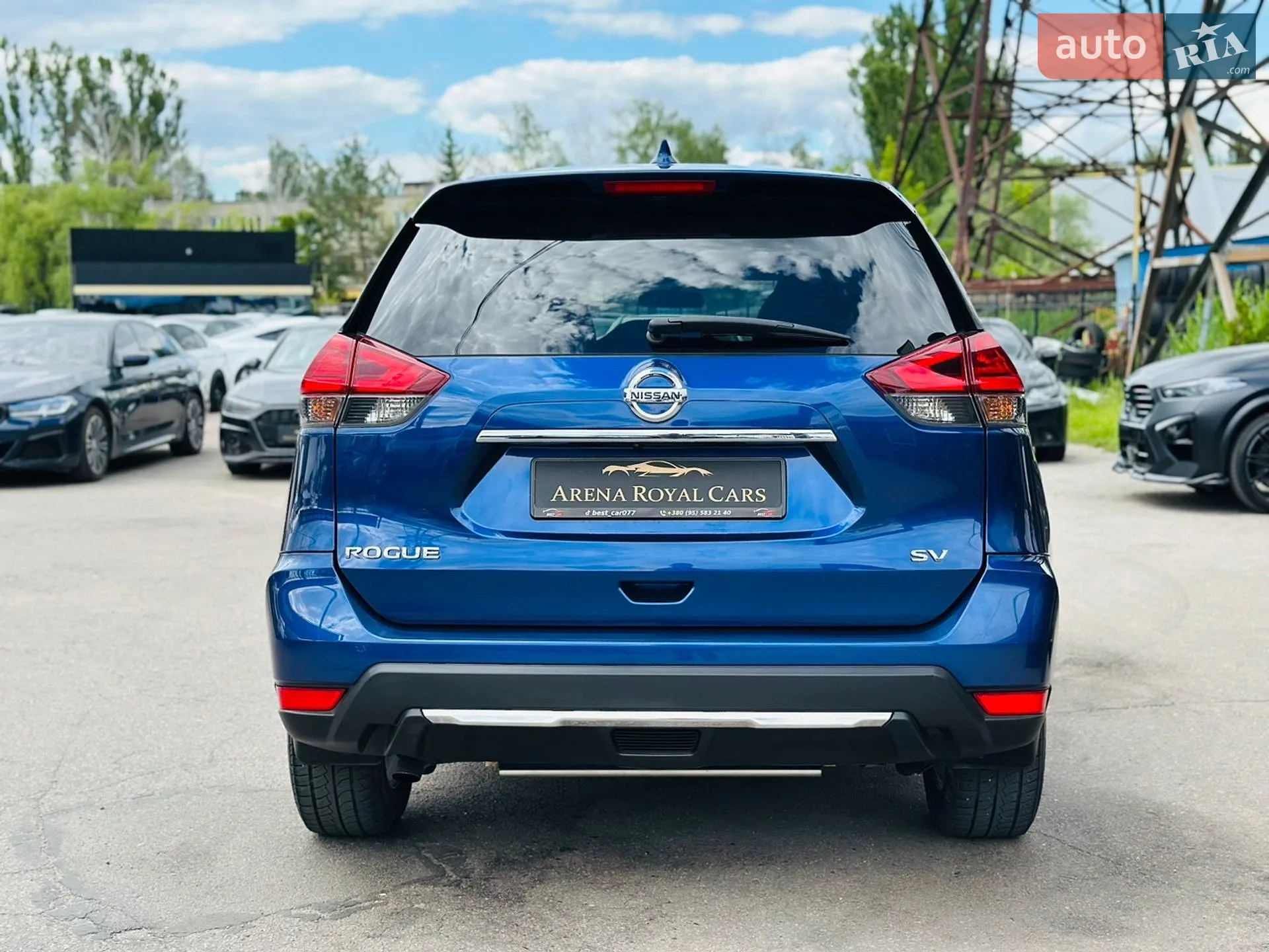 2017 Nissan Rogue - мініатюра 11