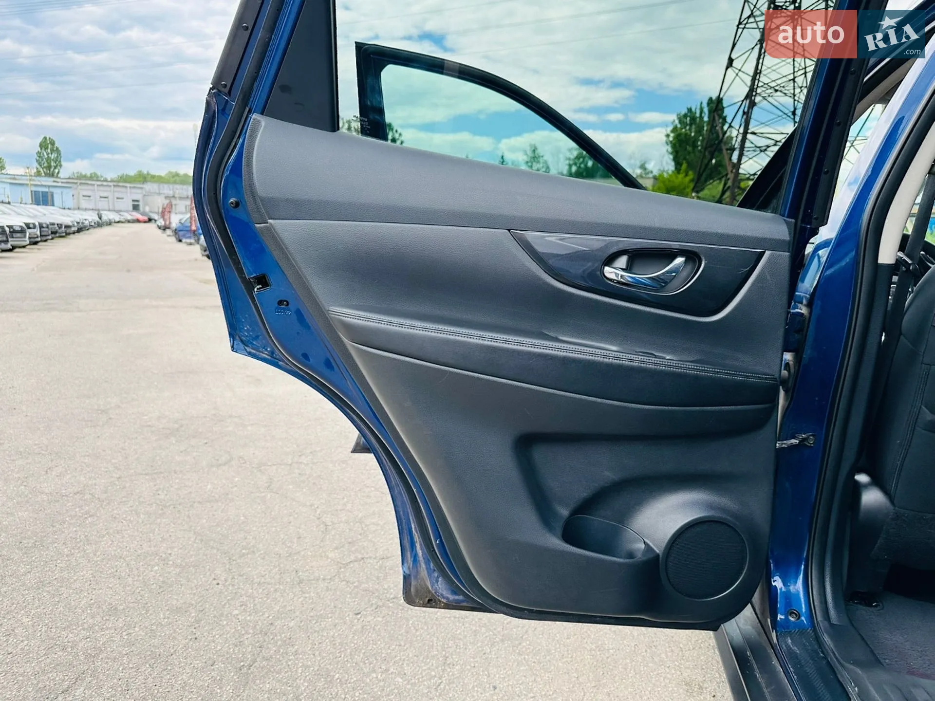 2017 Nissan Rogue - мініатюра 18