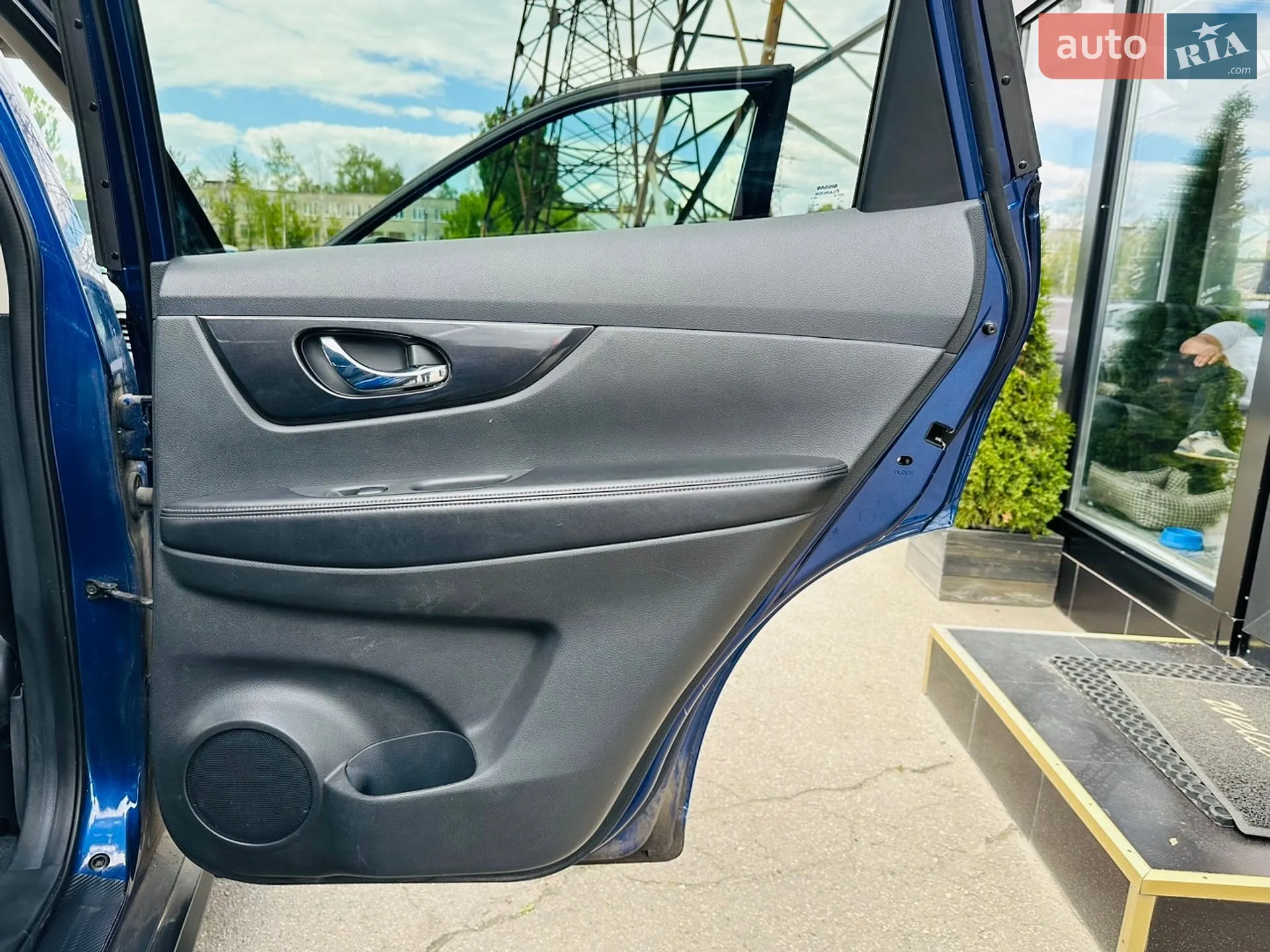 2017 Nissan Rogue - мініатюра 23