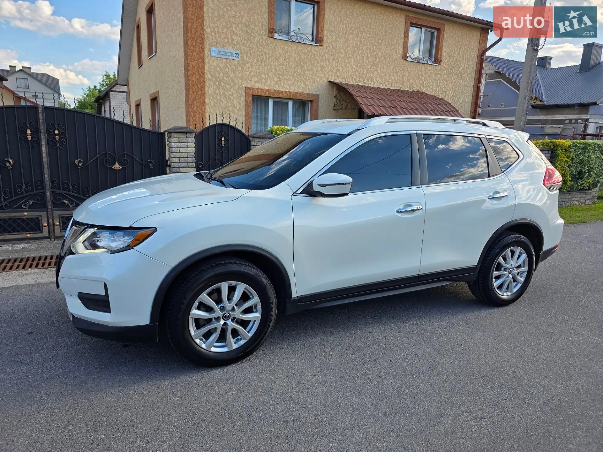 2019 Nissan Rogue - мініатюра 4