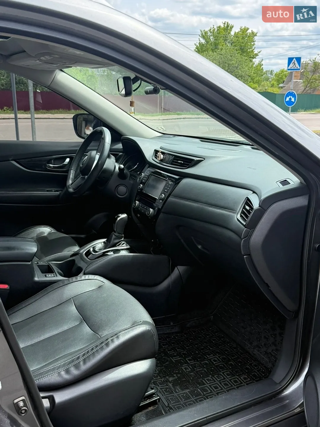 2017 Nissan Rogue - мініатюра 20