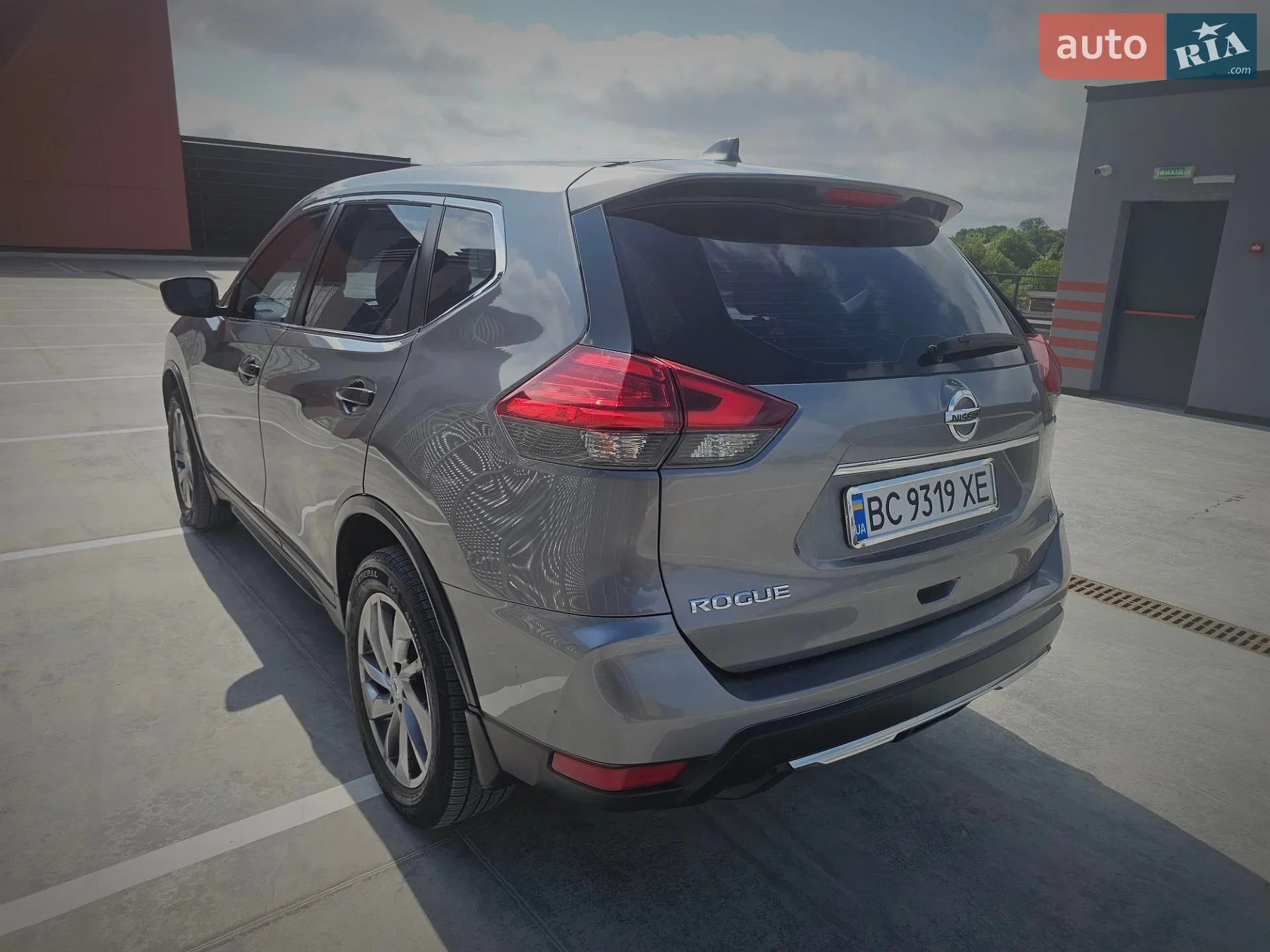 2017 Nissan Rogue - мініатюра 16
