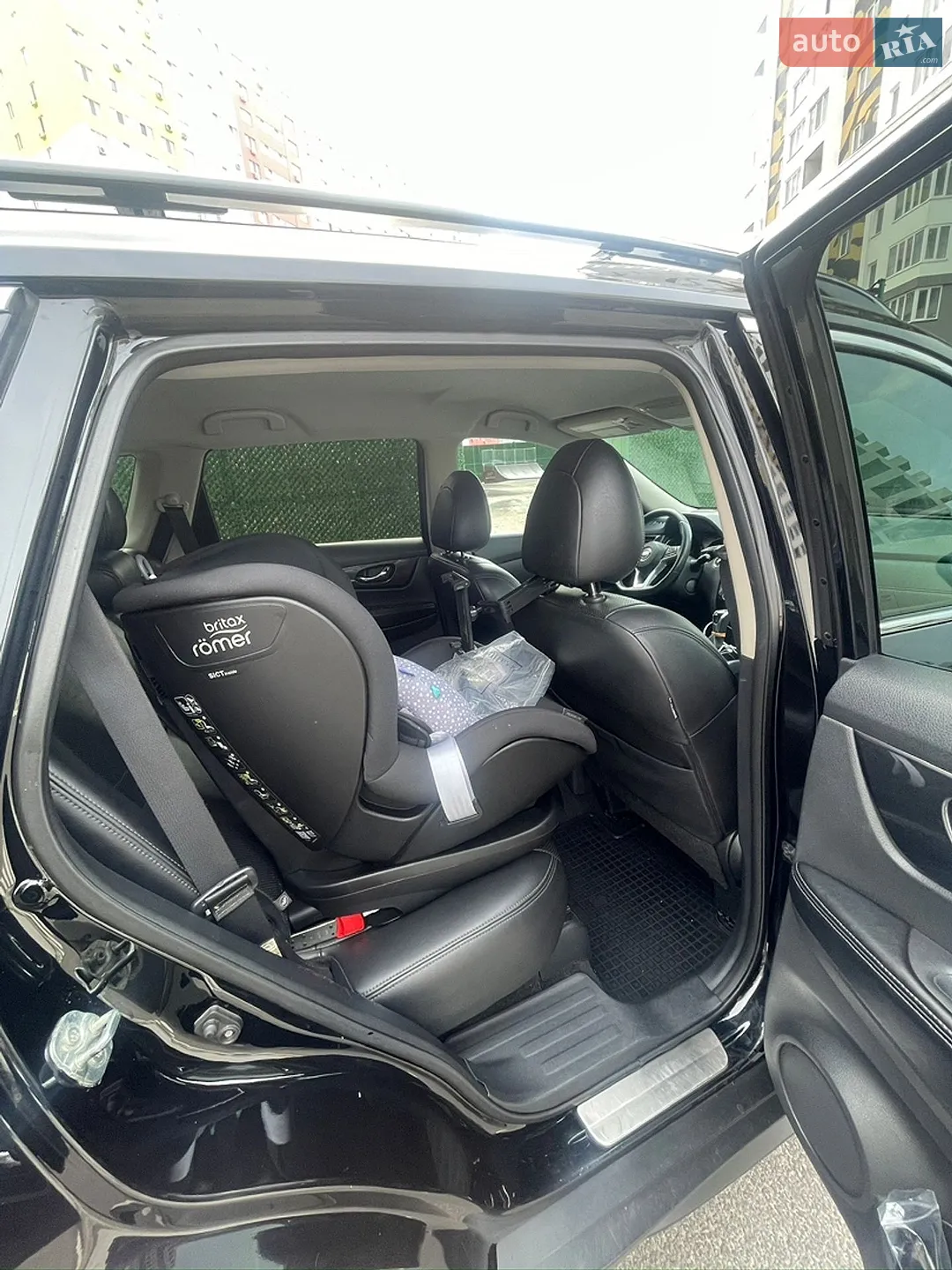 2017 Nissan Rogue - мініатюра 14