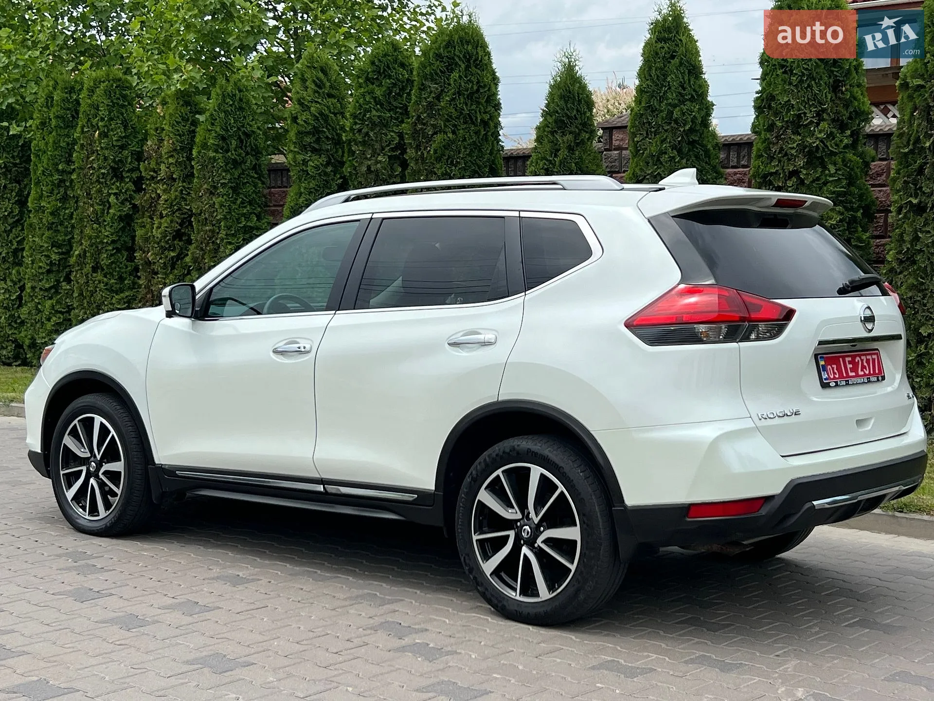2017 Nissan Rogue - мініатюра 4