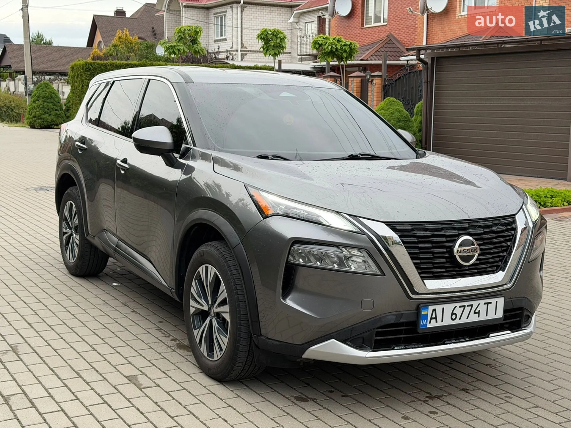 2021 Nissan Rogue - мініатюра 2