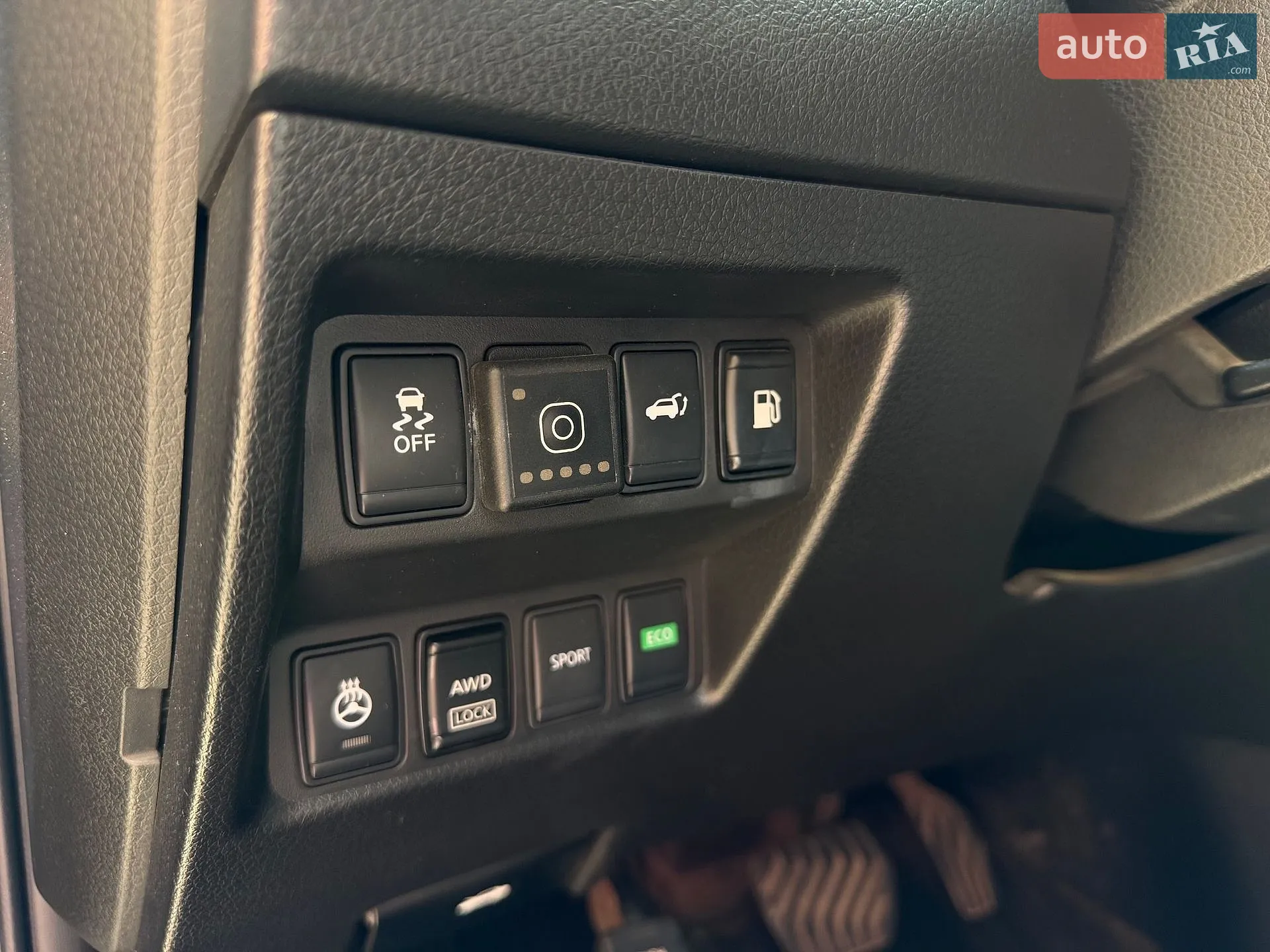 2018 Nissan Rogue - мініатюра 31