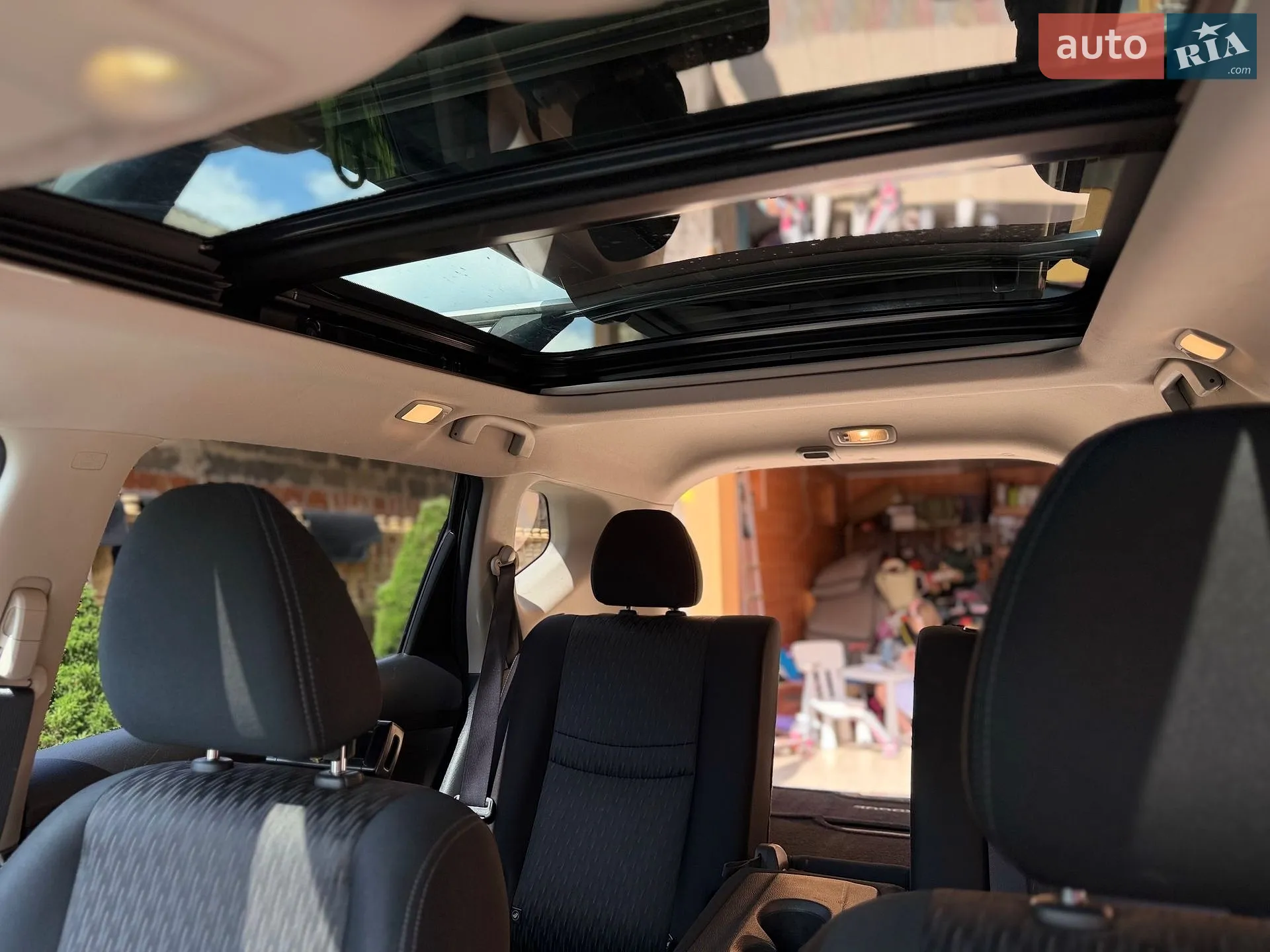 2018 Nissan Rogue - мініатюра 36