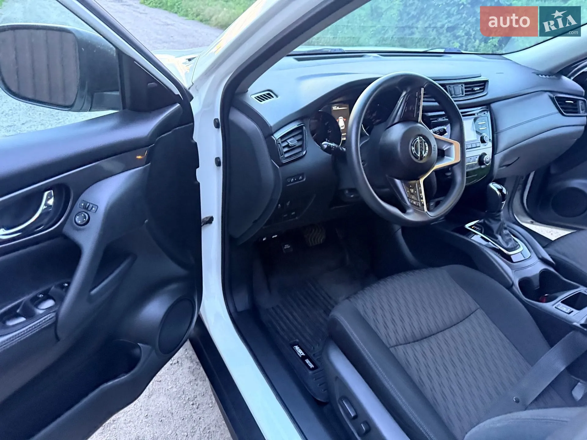 2017 Nissan Rogue - мініатюра 25