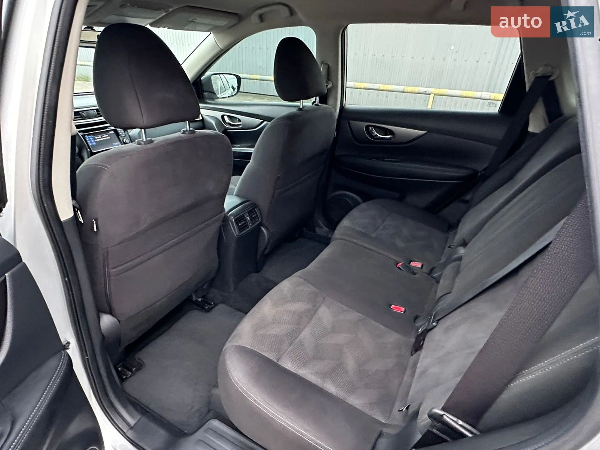 2016 Nissan Rogue - мініатюра 21