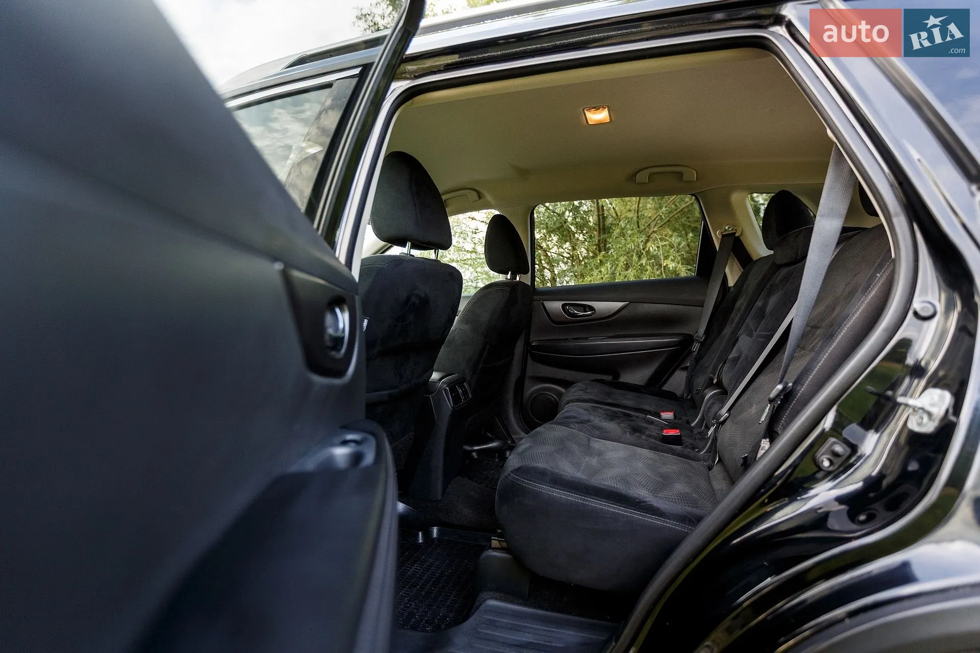 2016 Nissan Rogue - мініатюра 12