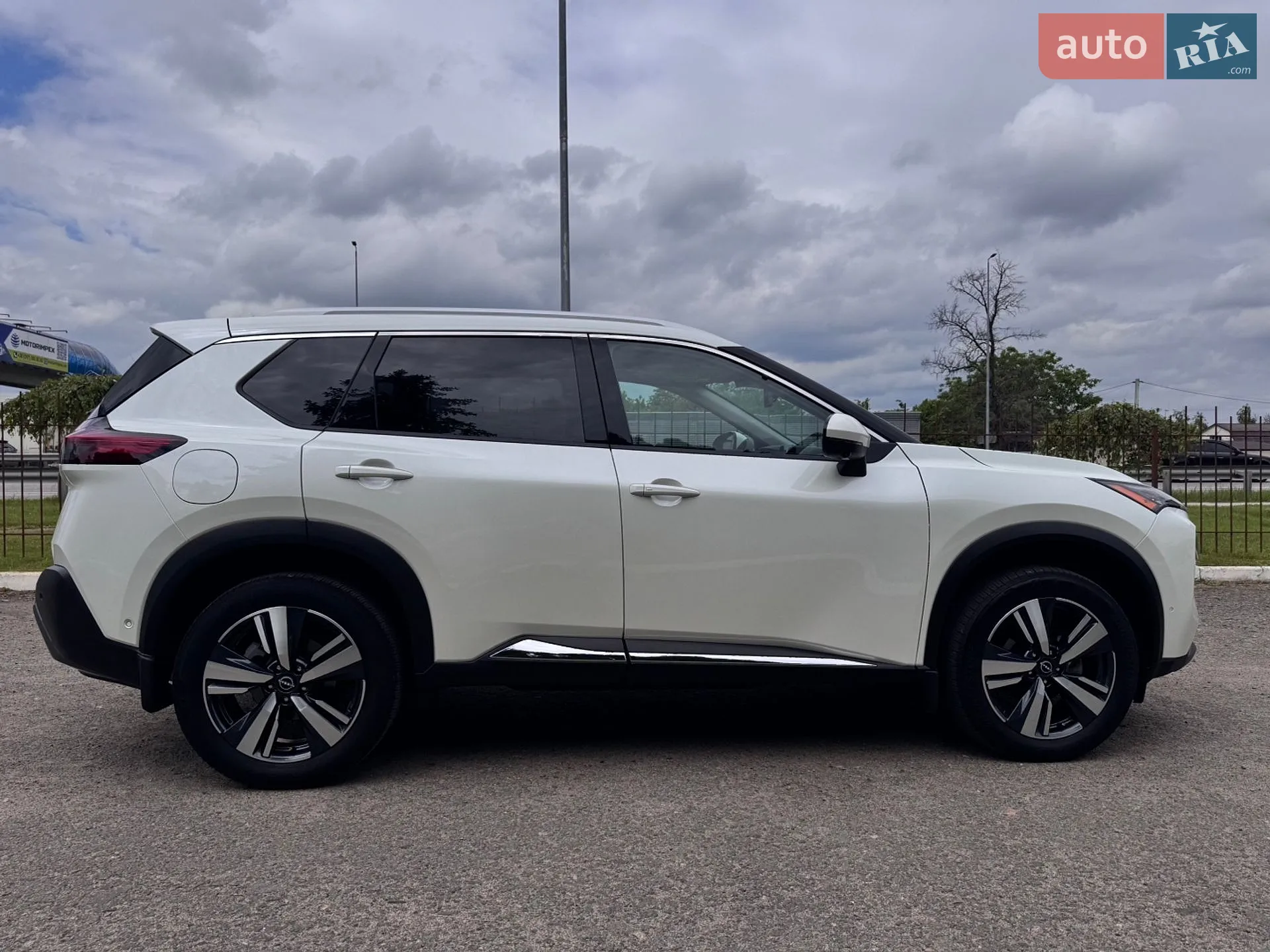 2023 Nissan Rogue - мініатюра 17