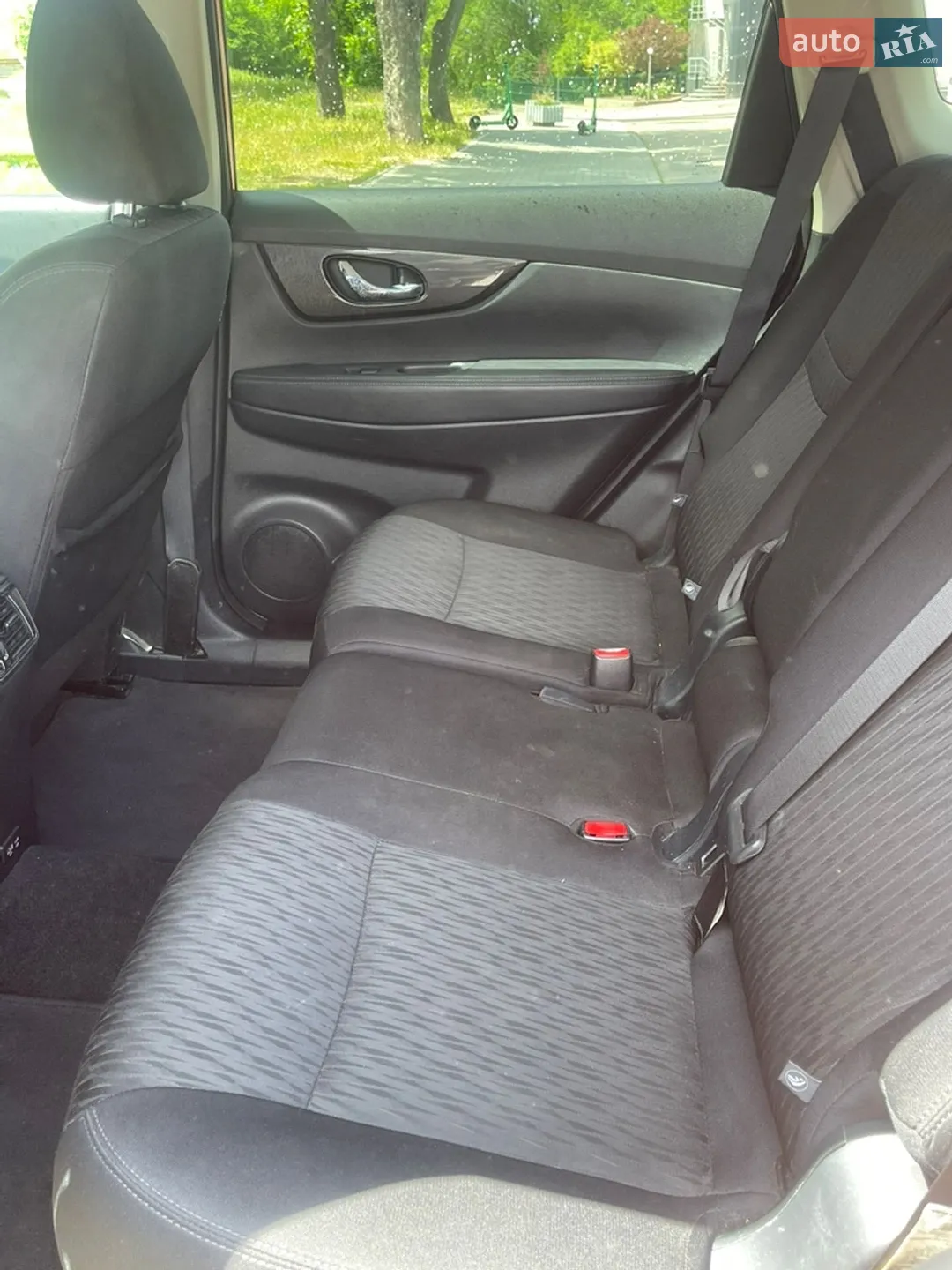 2019 Nissan Rogue - мініатюра 4