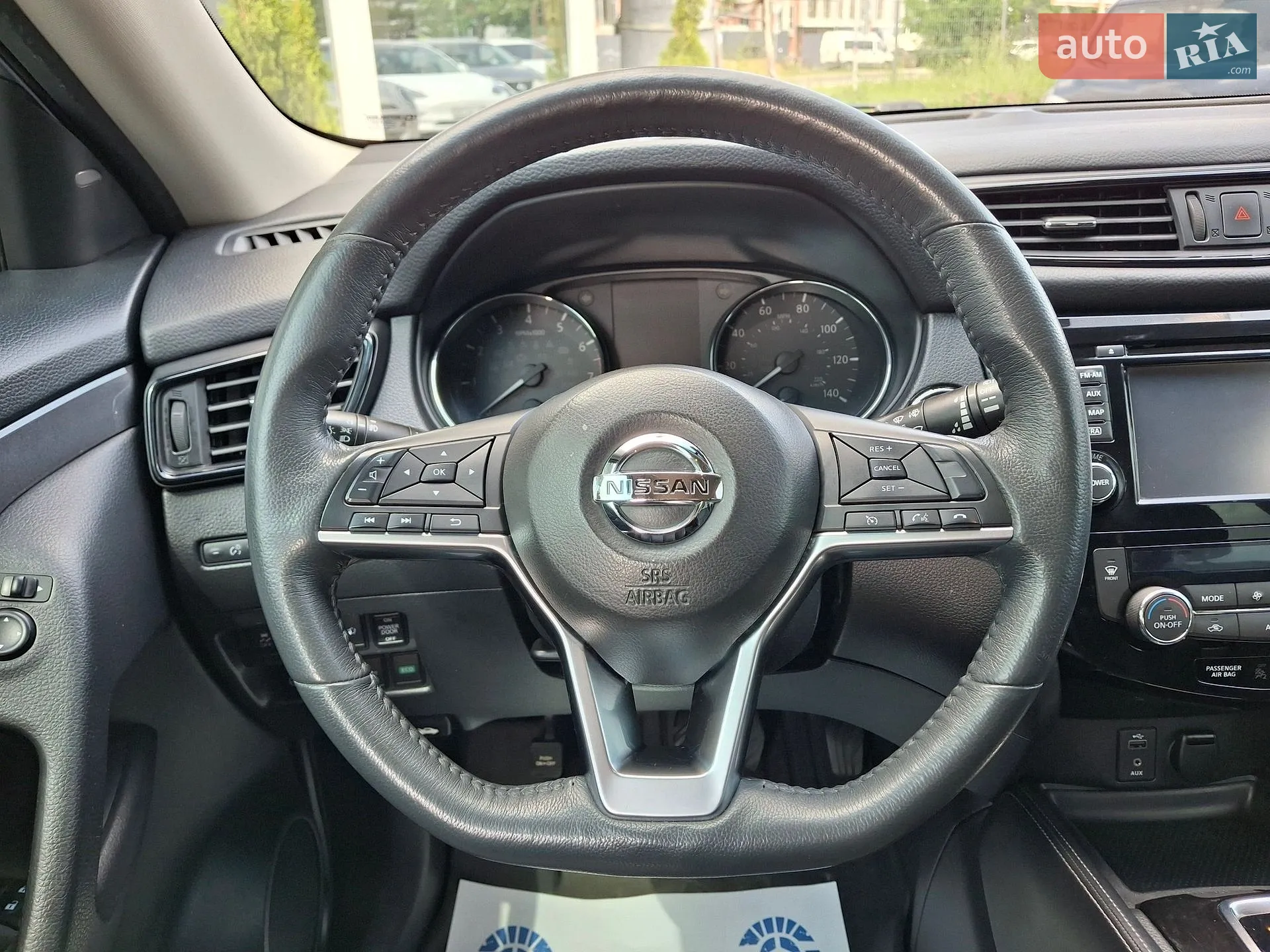2016 Nissan Rogue - мініатюра 15