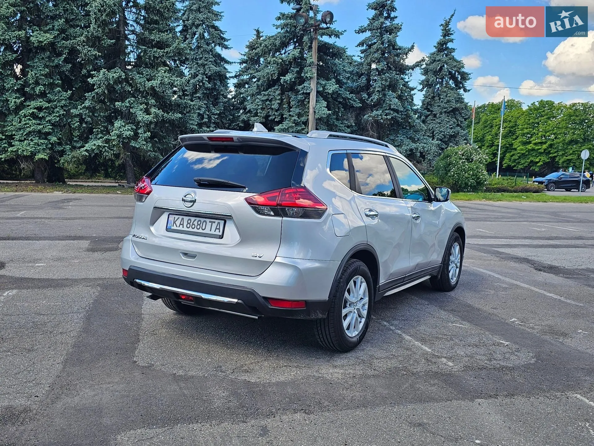 2017 Nissan Rogue - мініатюра 8