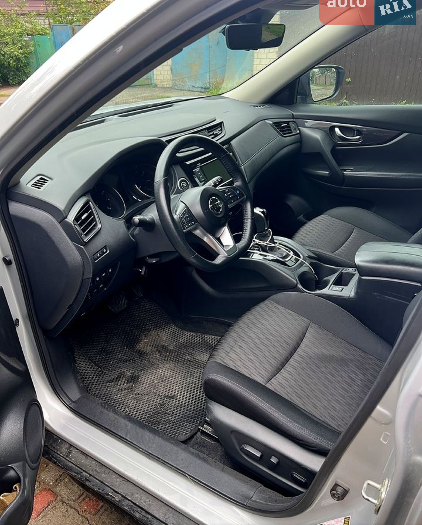 2019 Nissan Rogue - мініатюра 9