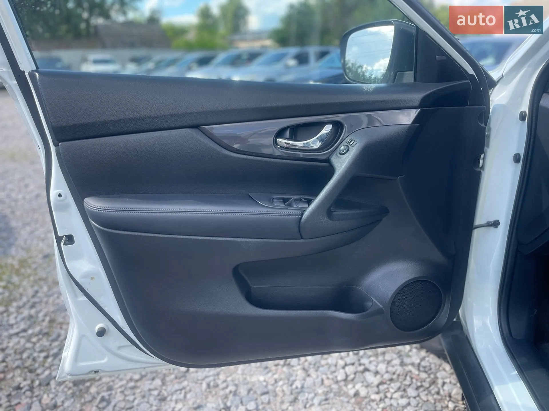 2017 Nissan Rogue - мініатюра 13