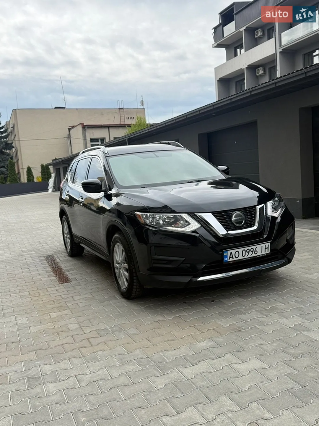 2018 Nissan Rogue - мініатюра 3