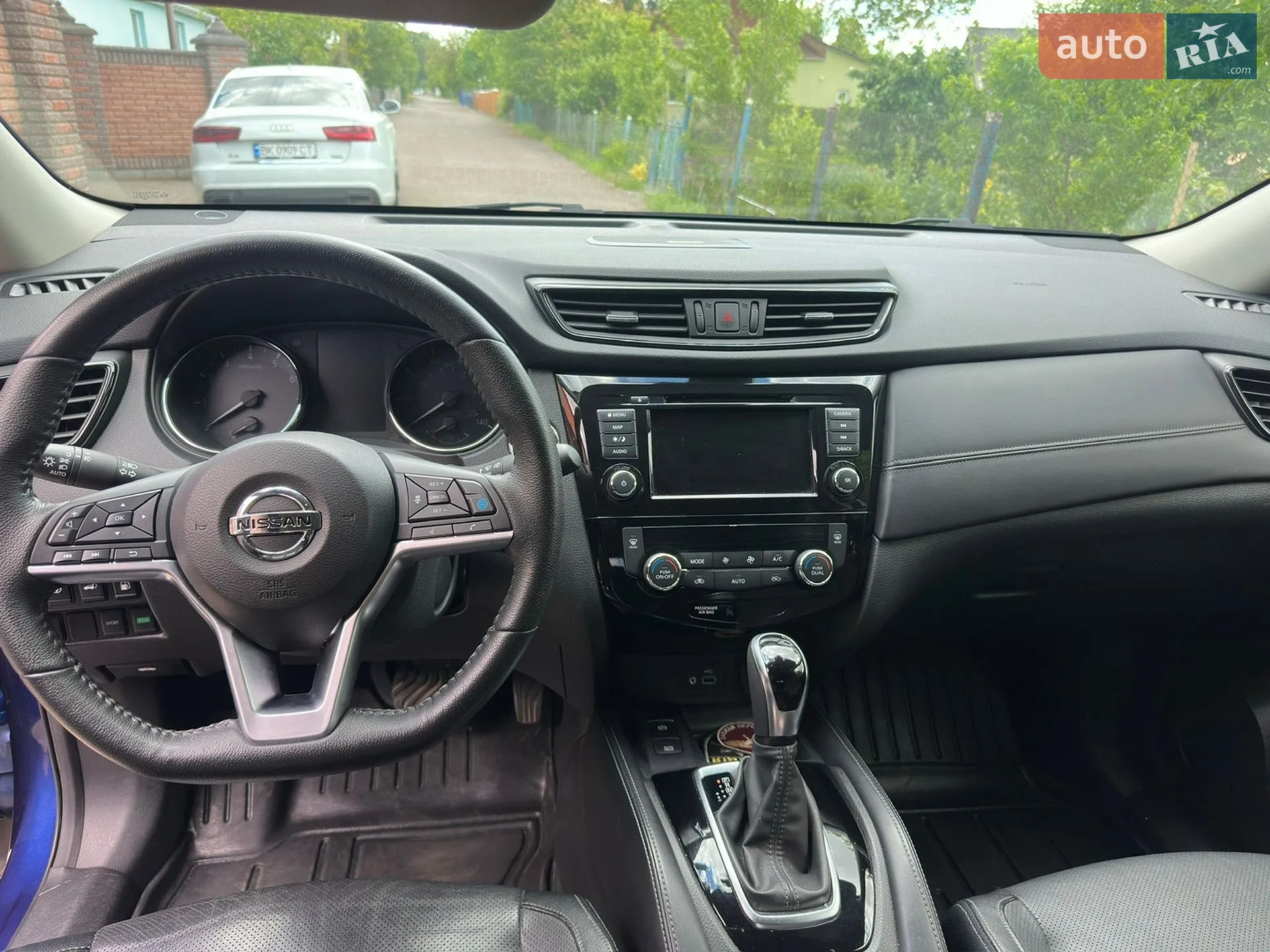 2019 Nissan Rogue - мініатюра 12