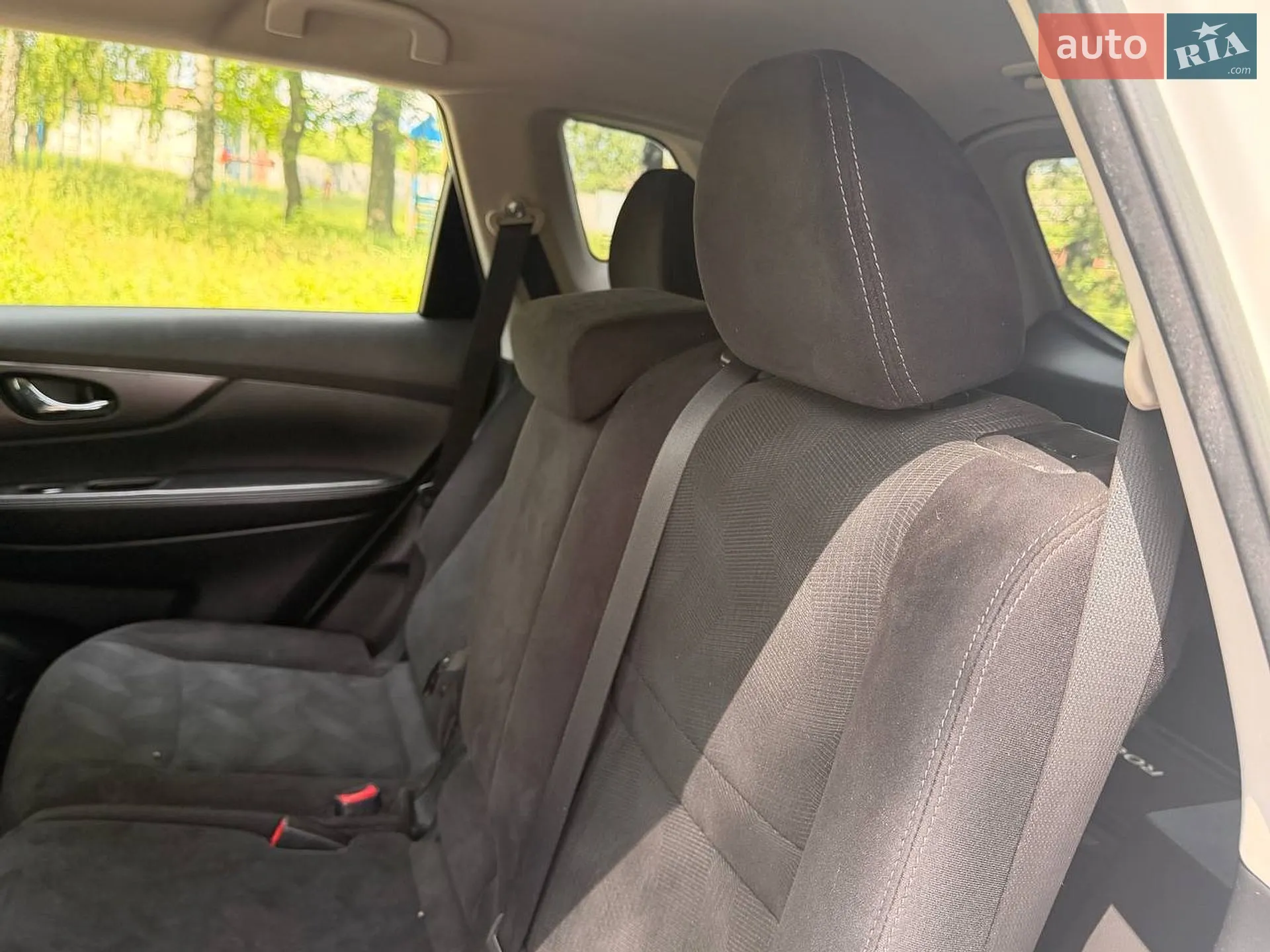 2015 Nissan Rogue - мініатюра 24