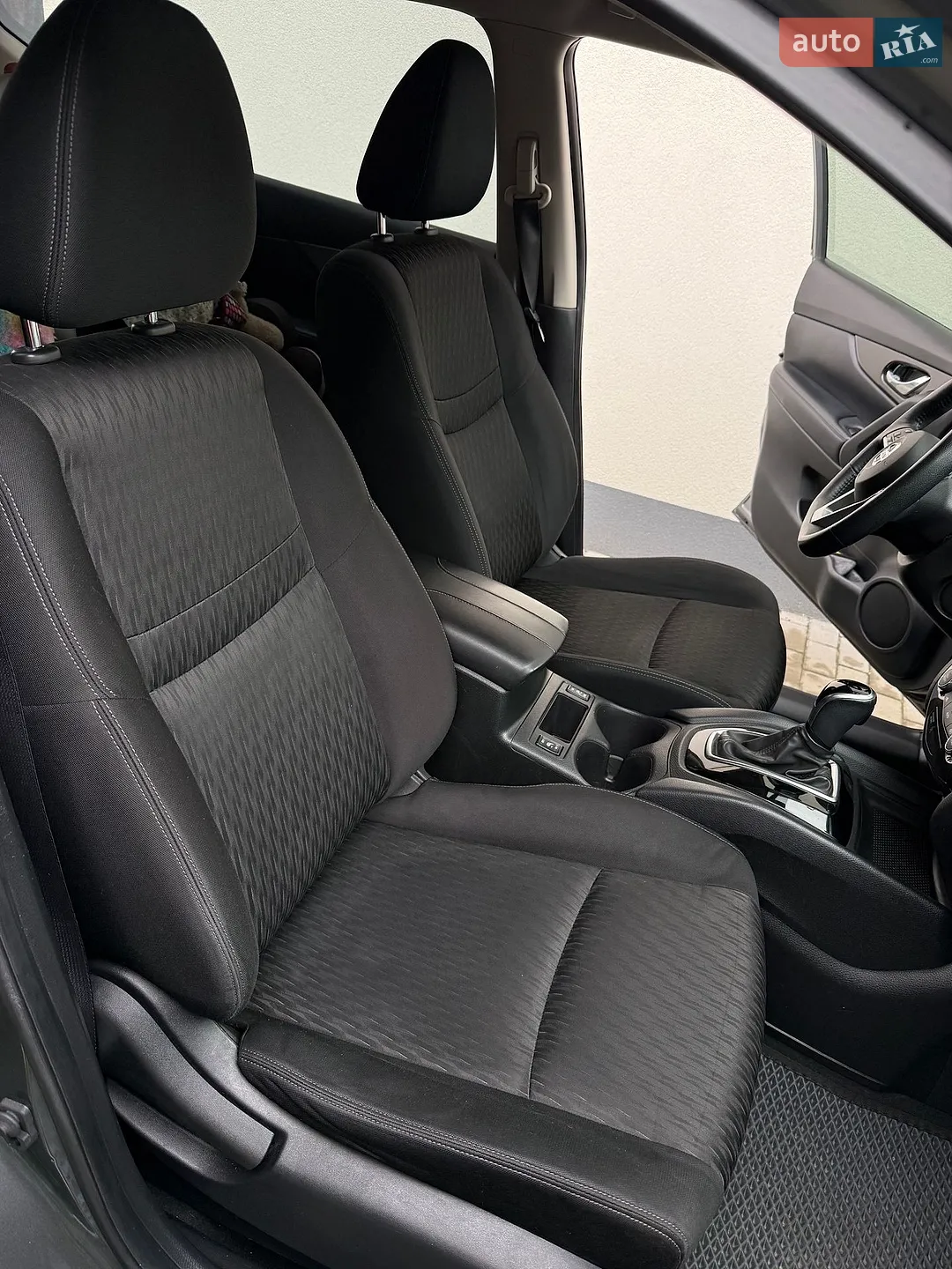2019 Nissan Rogue - мініатюра 5