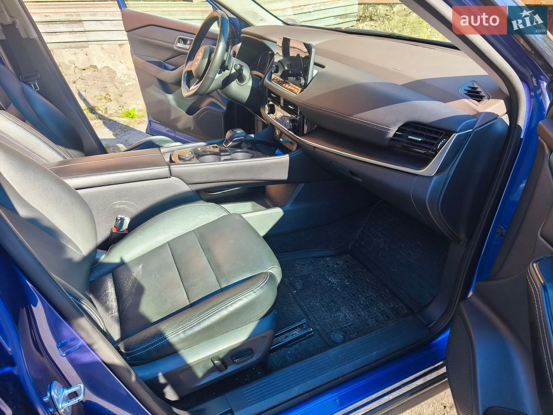 2021 Nissan Rogue - мініатюра 3