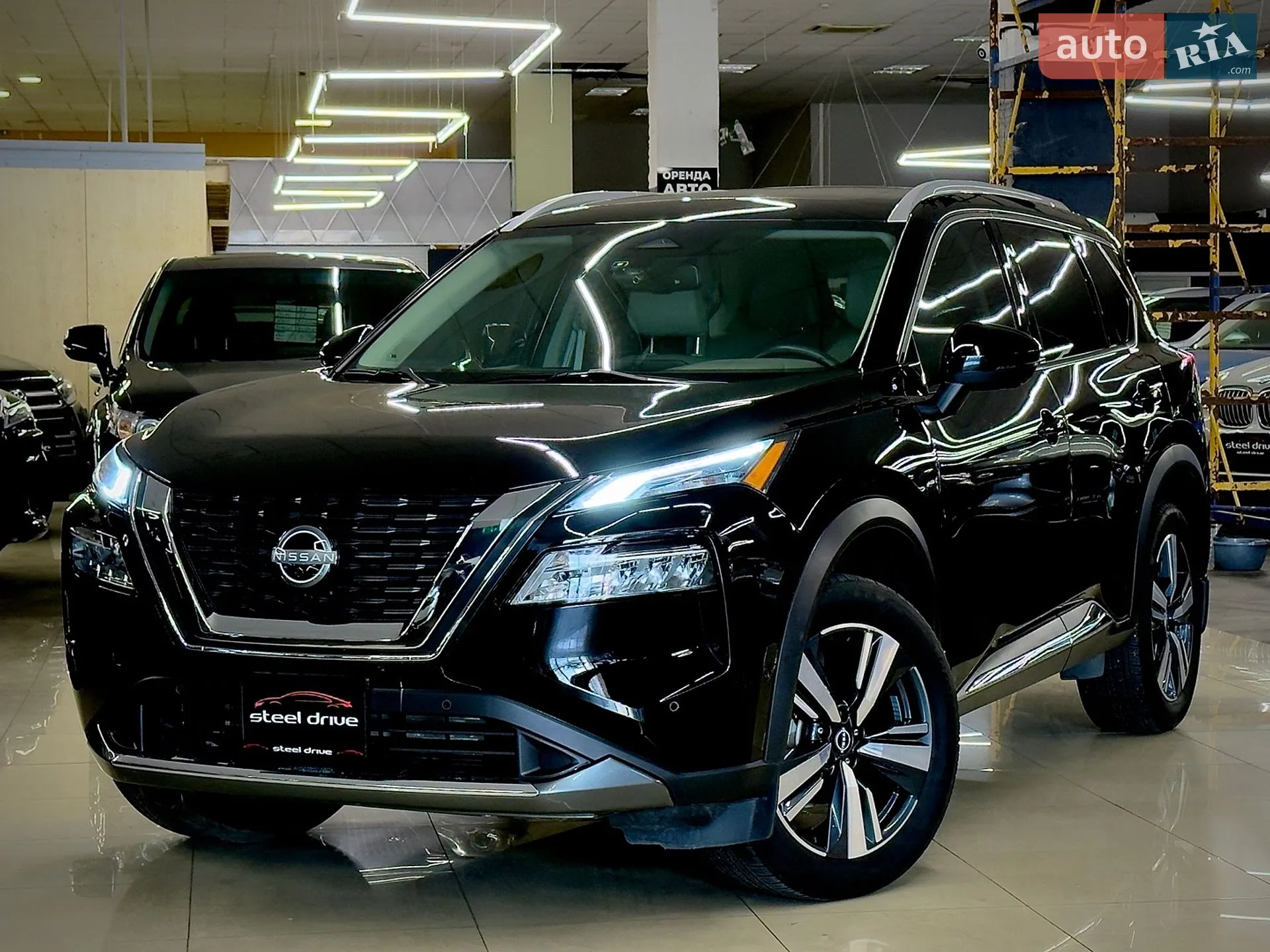 2023 Nissan Rogue - фото 1