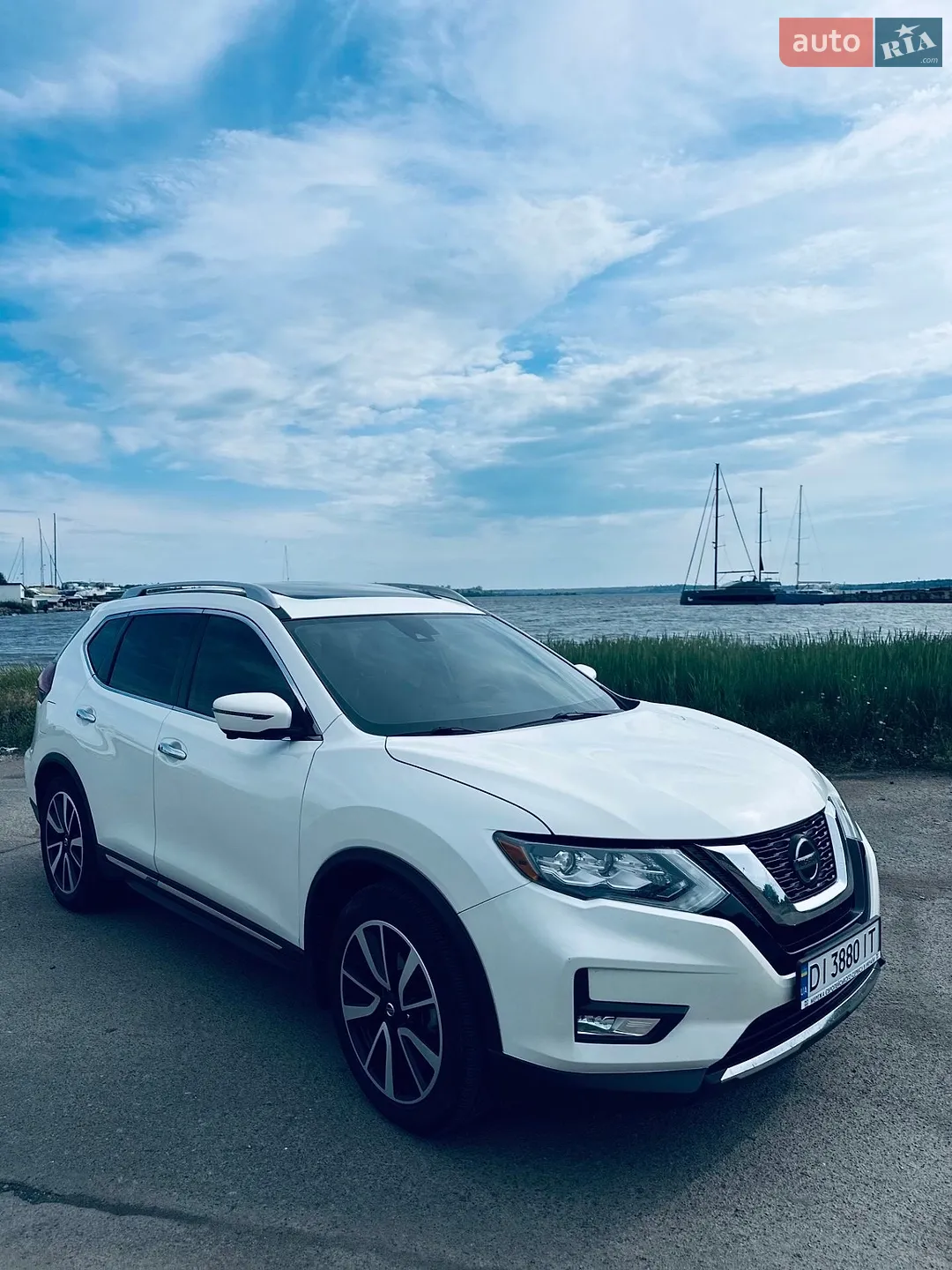 2018 Nissan Rogue - фото 1