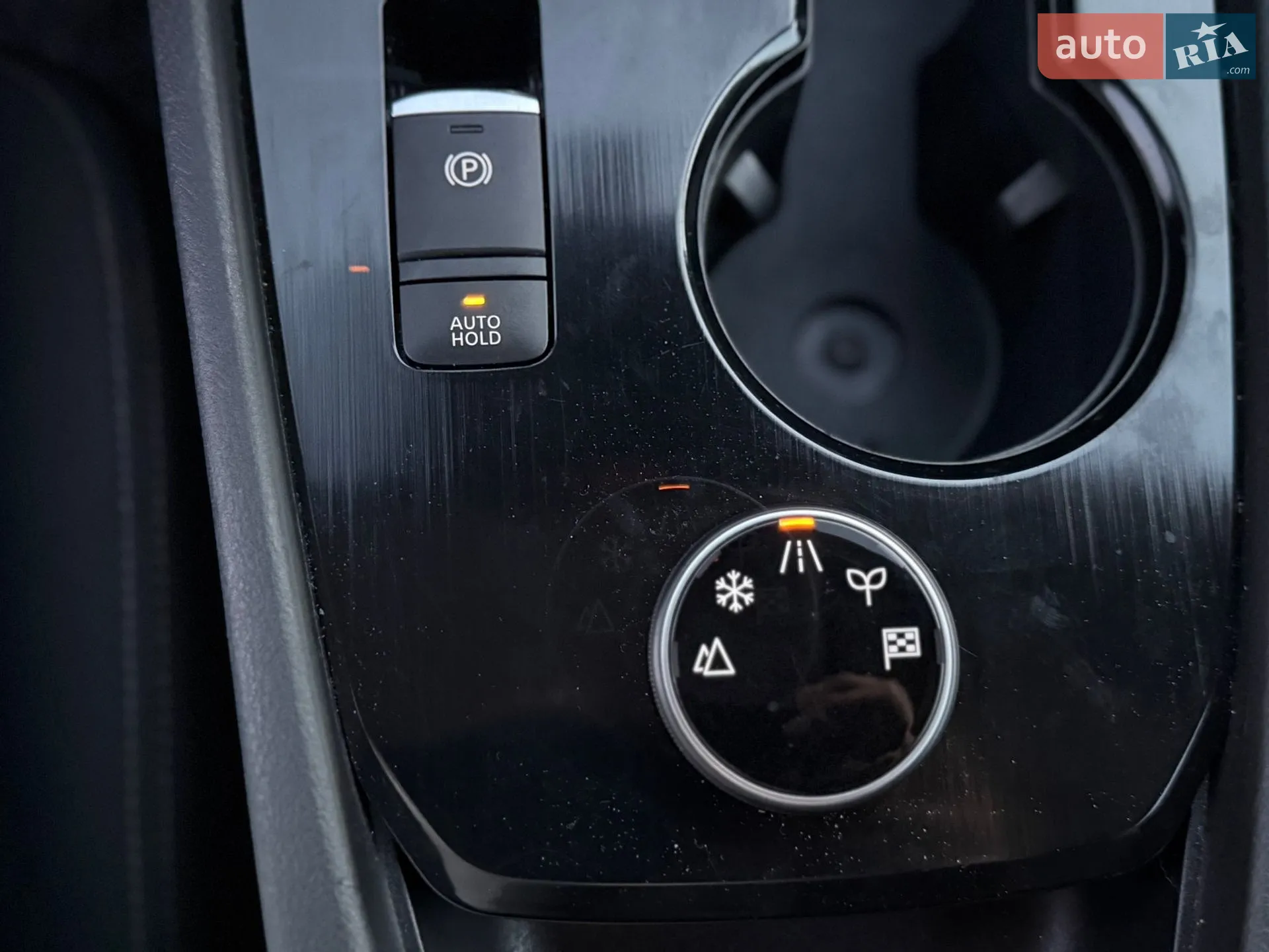 2021 Nissan Rogue - мініатюра 29