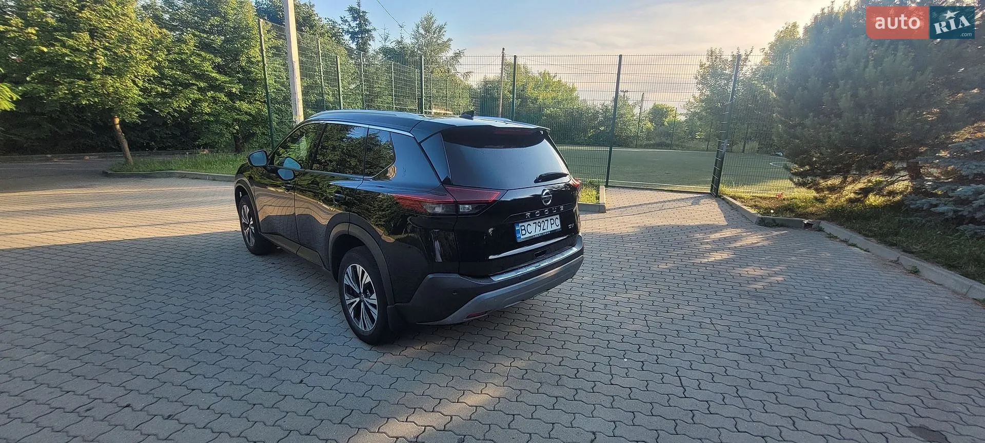 2020 Nissan Rogue - мініатюра 8