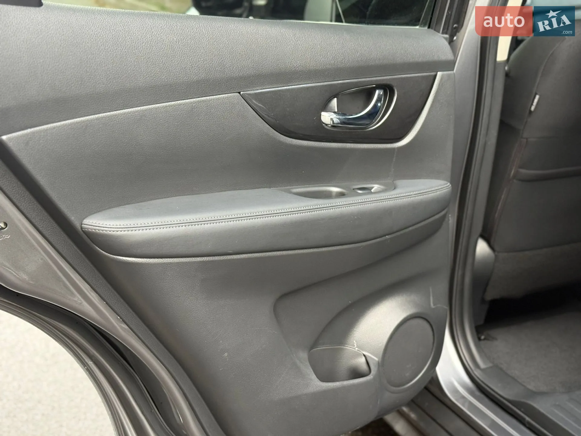2018 Nissan Rogue - мініатюра 34