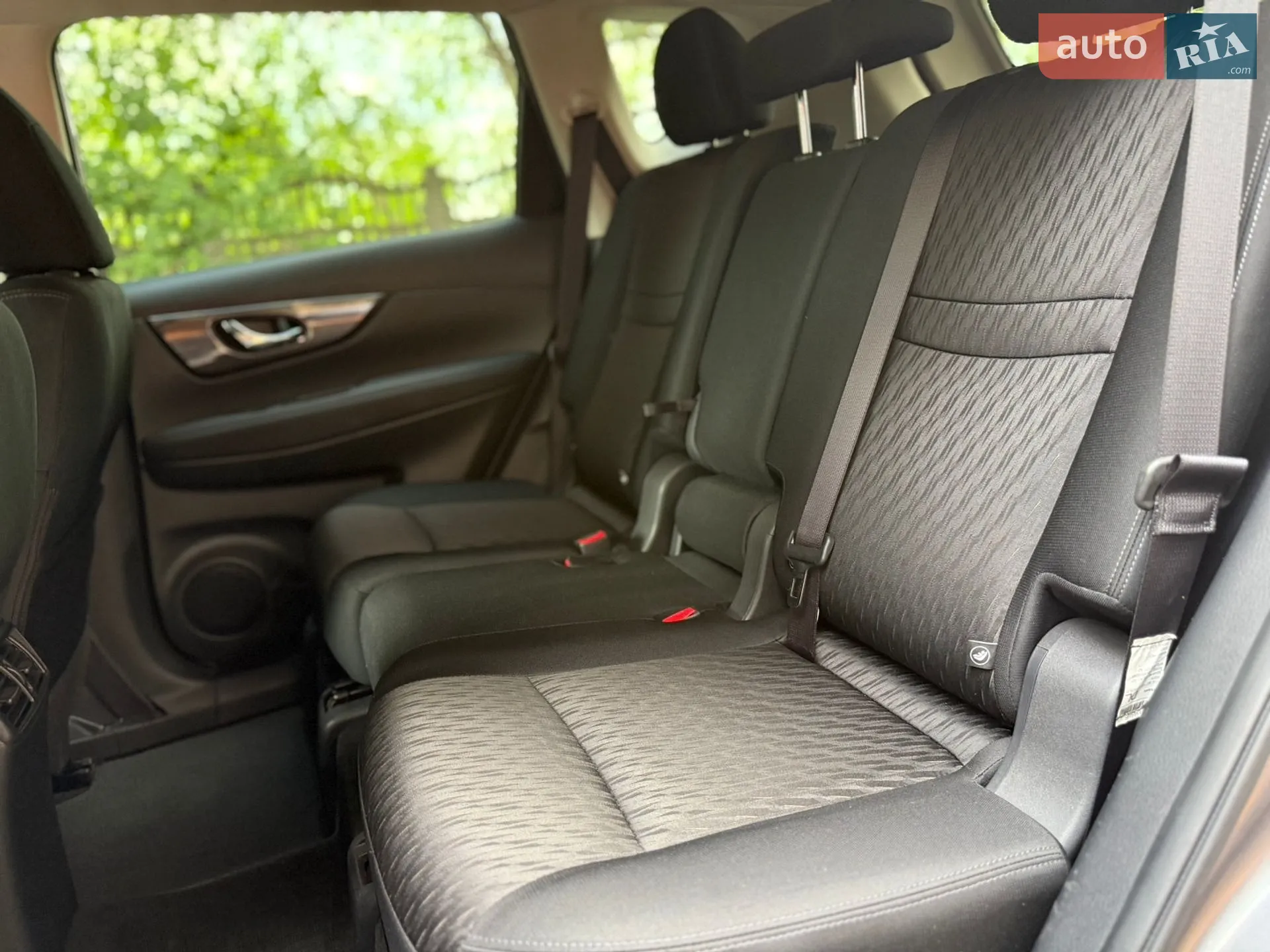 2018 Nissan Rogue - мініатюра 36