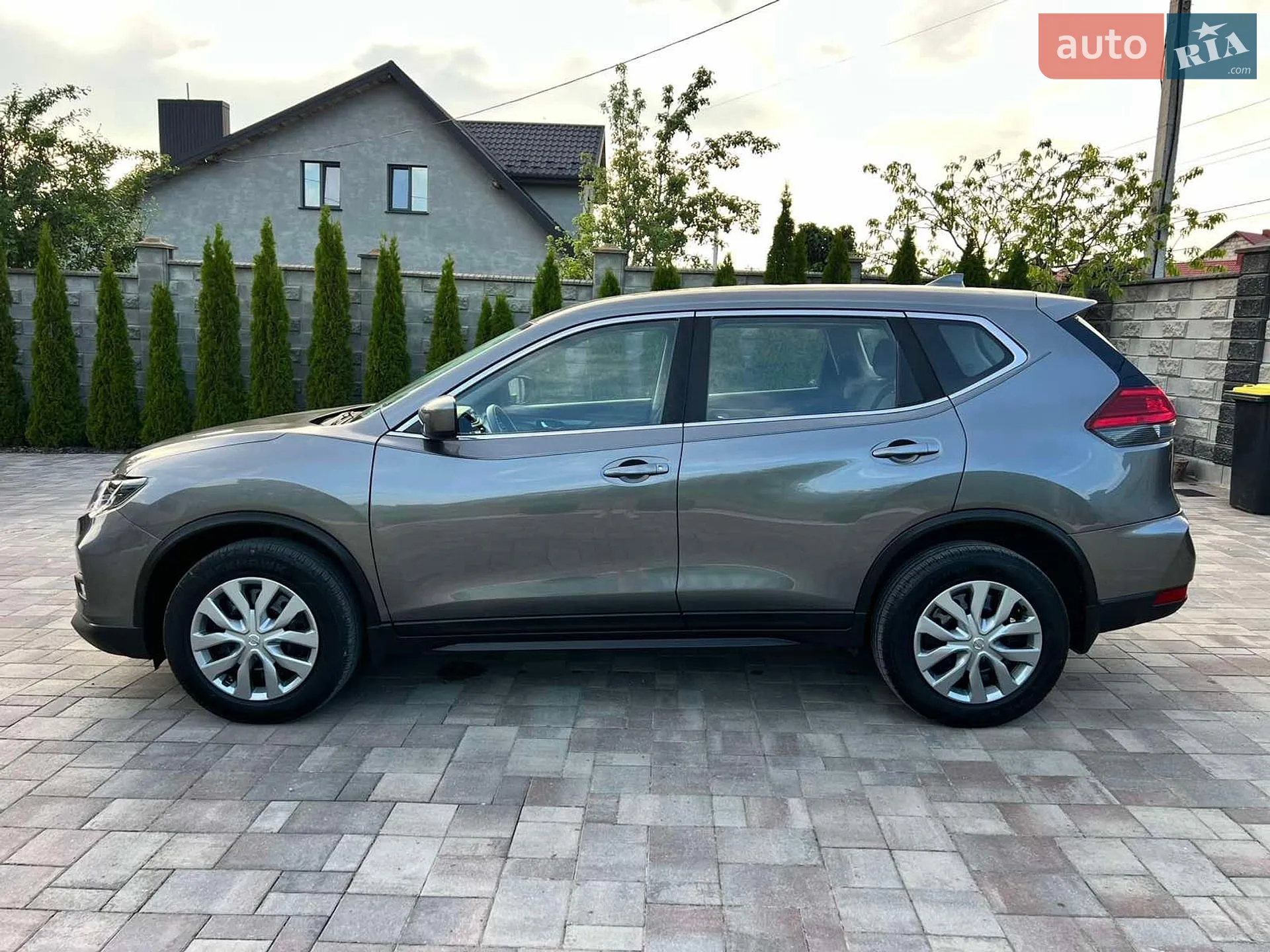 2017 Nissan Rogue - мініатюра 11