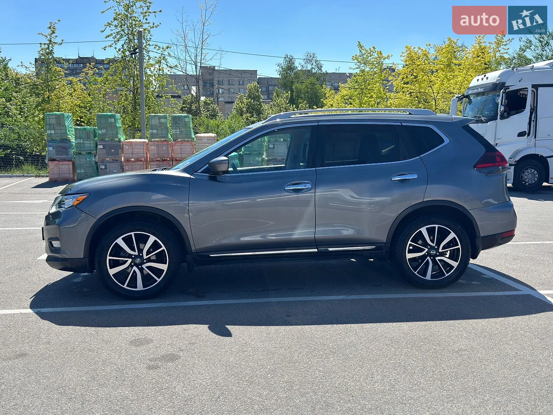 2018 Nissan Rogue - мініатюра 4