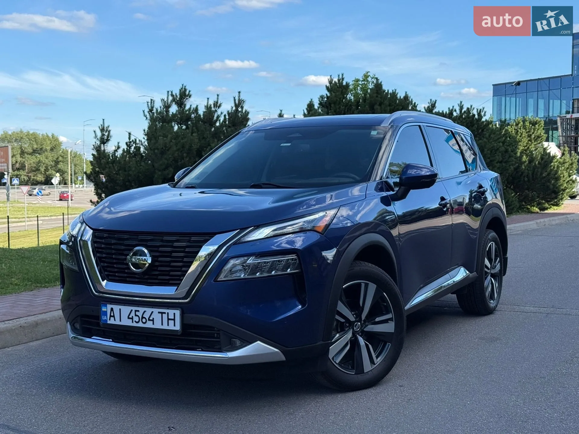 2021 Nissan Rogue - мініатюра 2