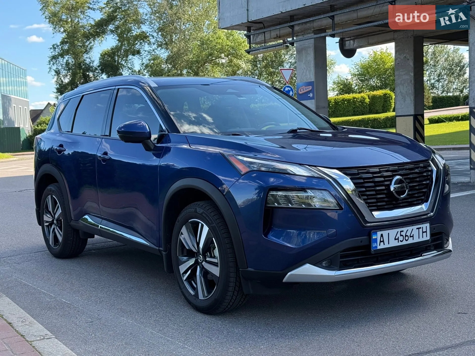 2021 Nissan Rogue - мініатюра 9