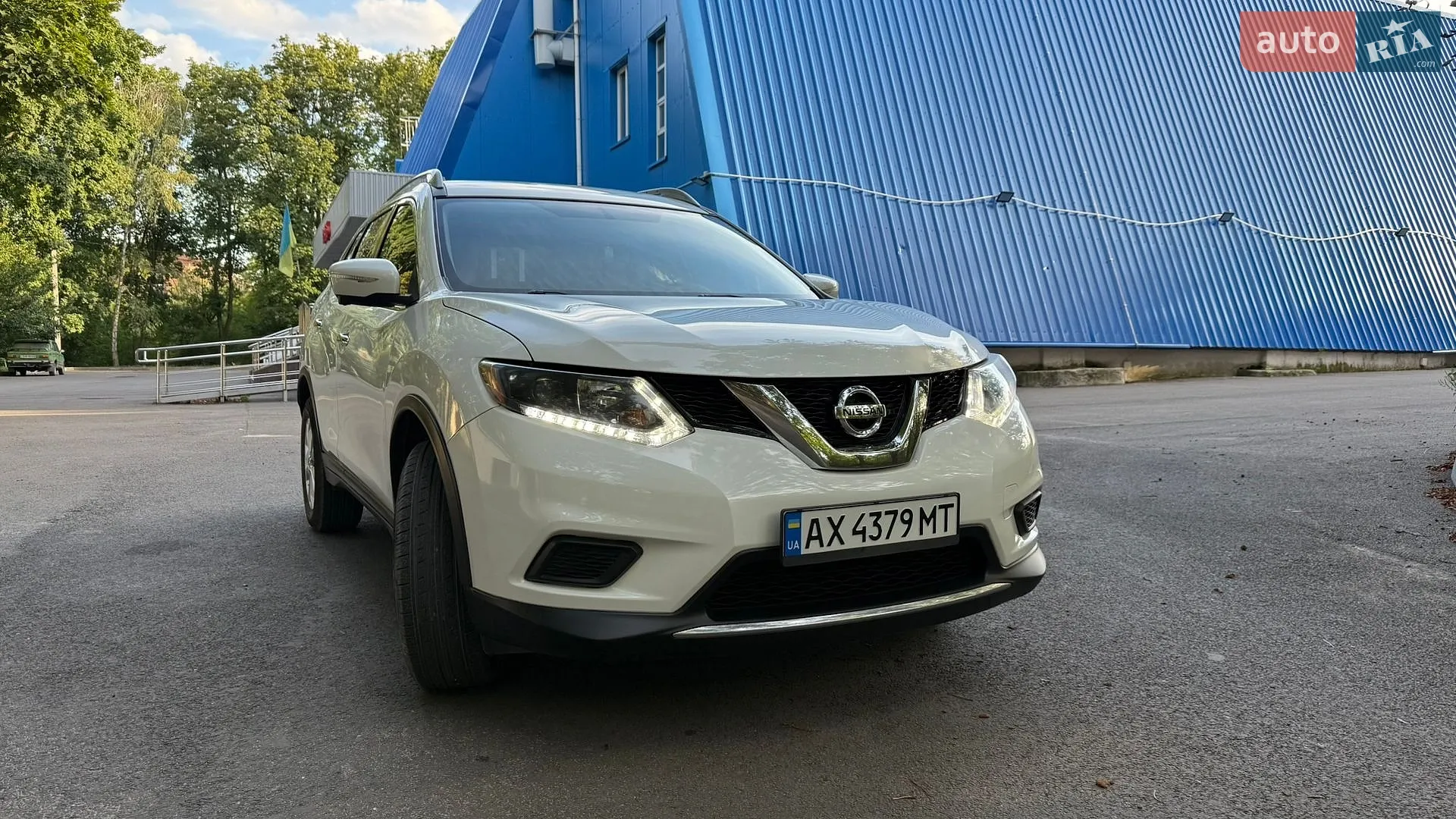 2015 Nissan Rogue - мініатюра 2