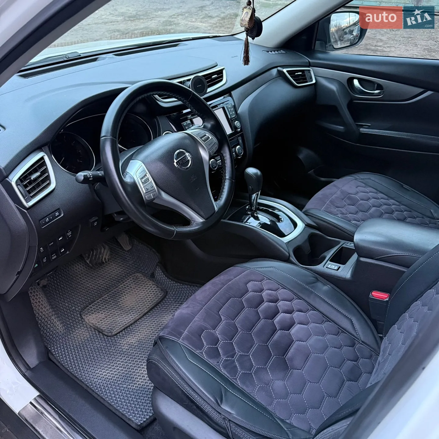 2015 Nissan Rogue - мініатюра 15