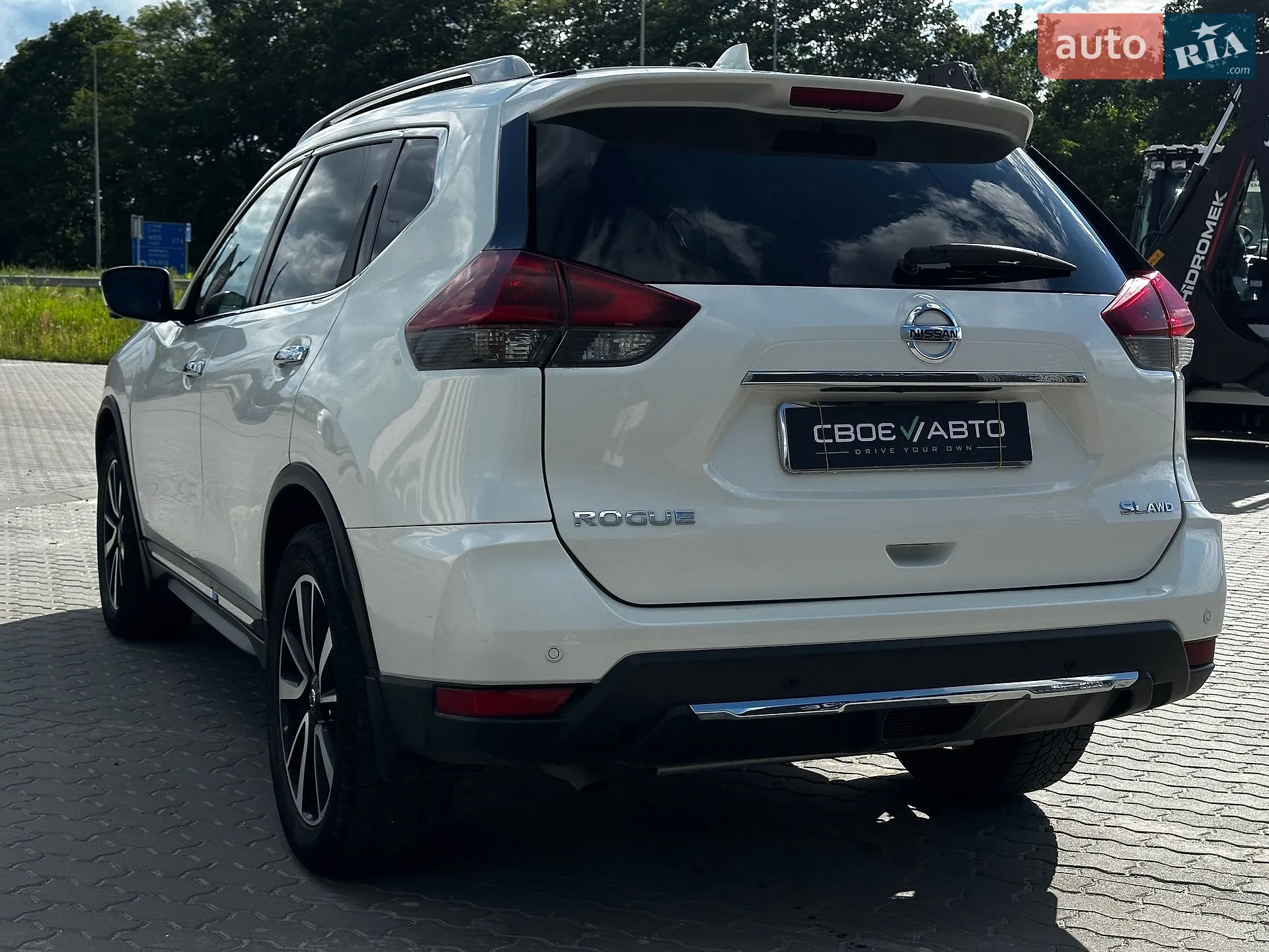 2019 Nissan Rogue - мініатюра 11