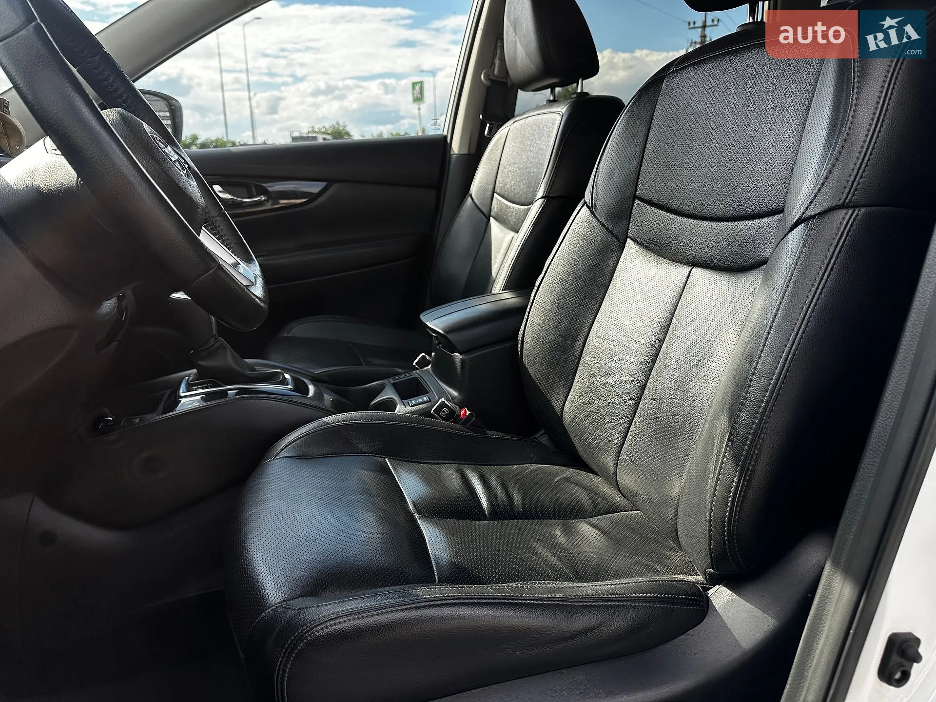 2019 Nissan Rogue - мініатюра 31