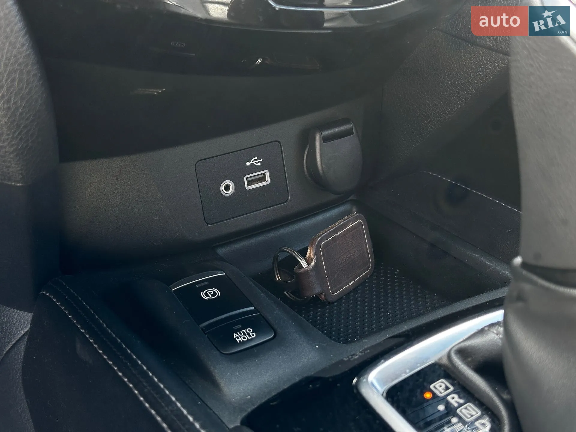 2019 Nissan Rogue - мініатюра 38